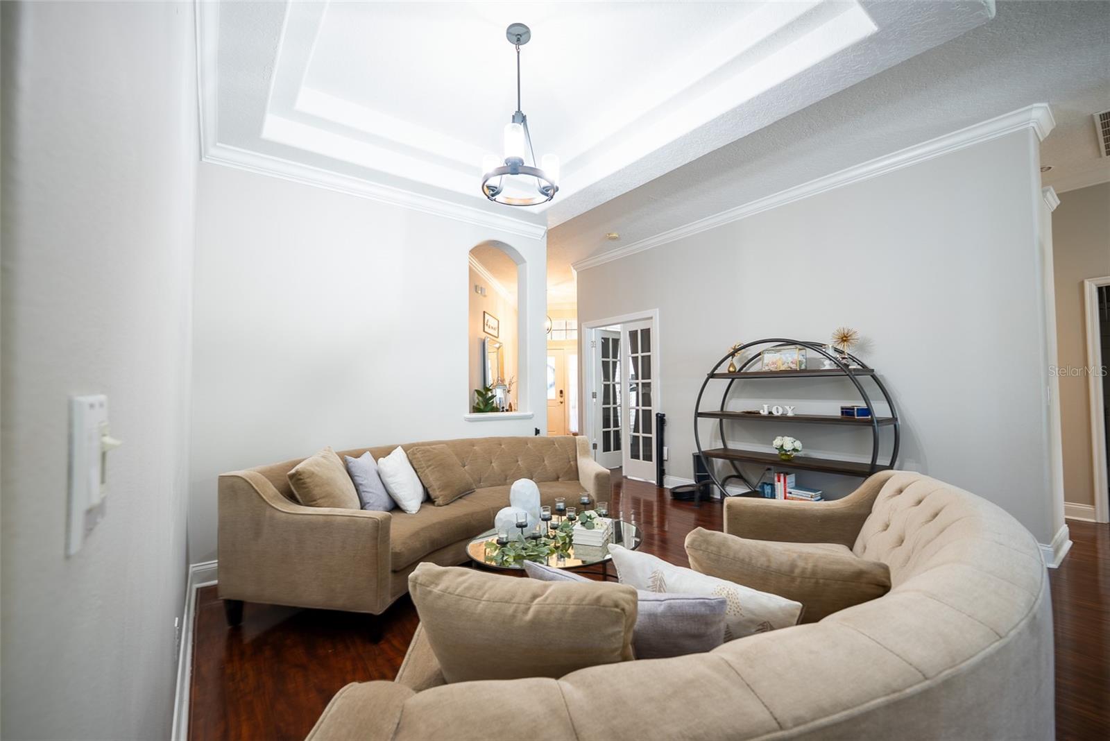 BROOKSTONE 43/47 - Residential