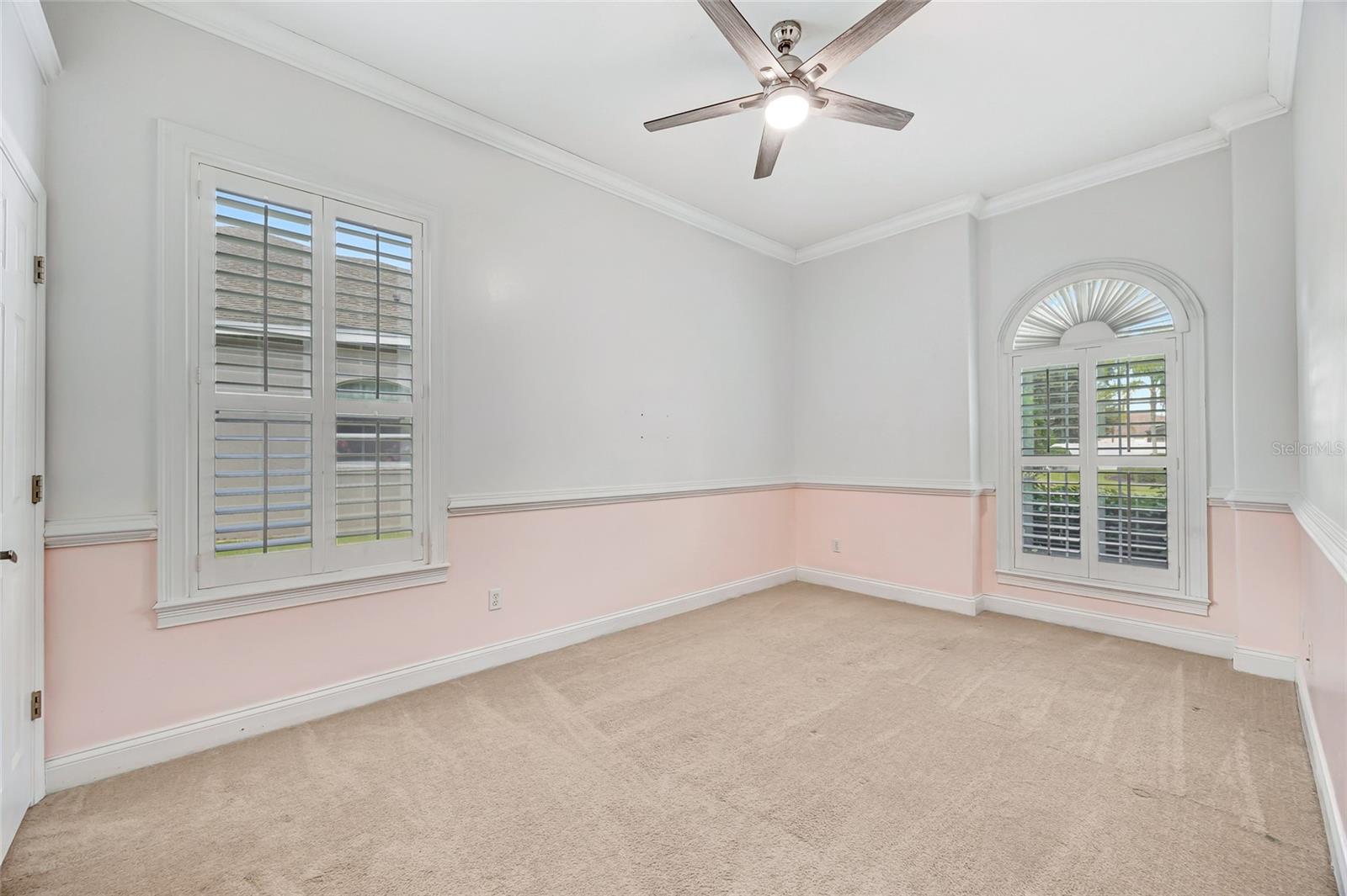 BROOKSTONE 43/47 - Residential