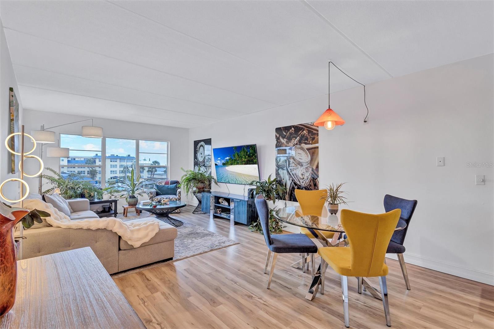 BEACH HARBOR CLUB - Residential