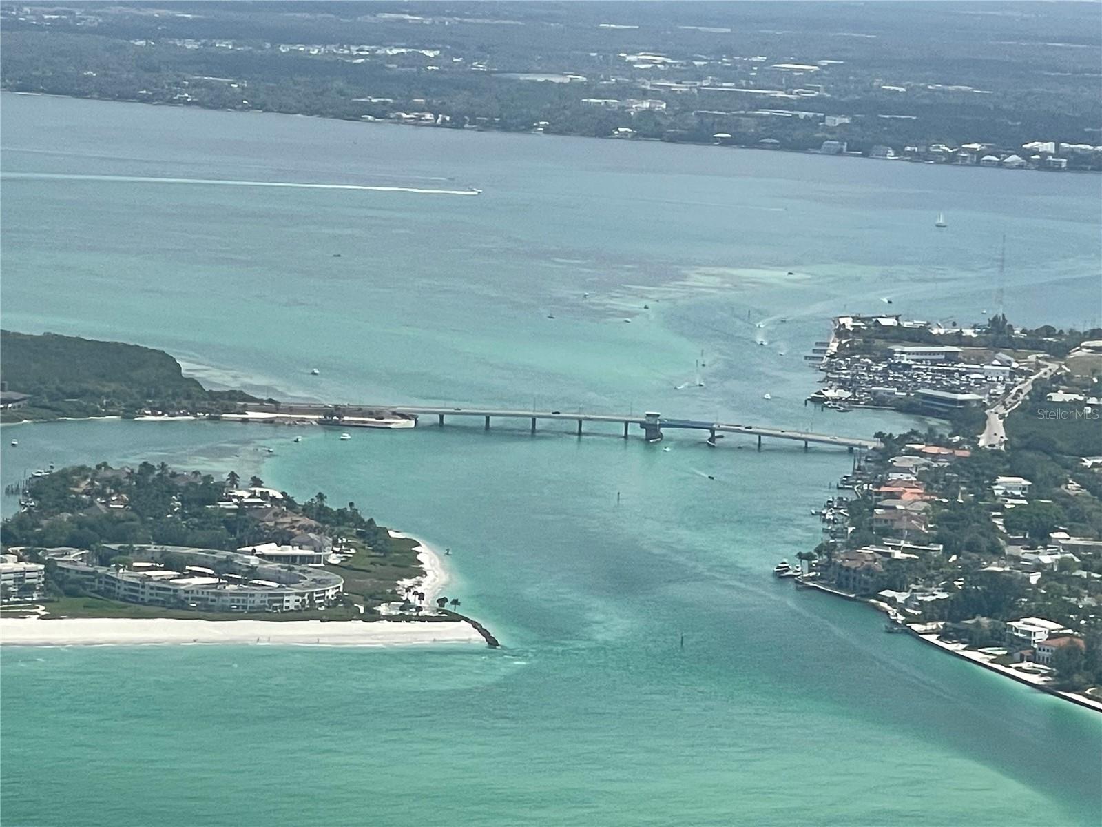 BEACH HARBOR CLUB - Residential