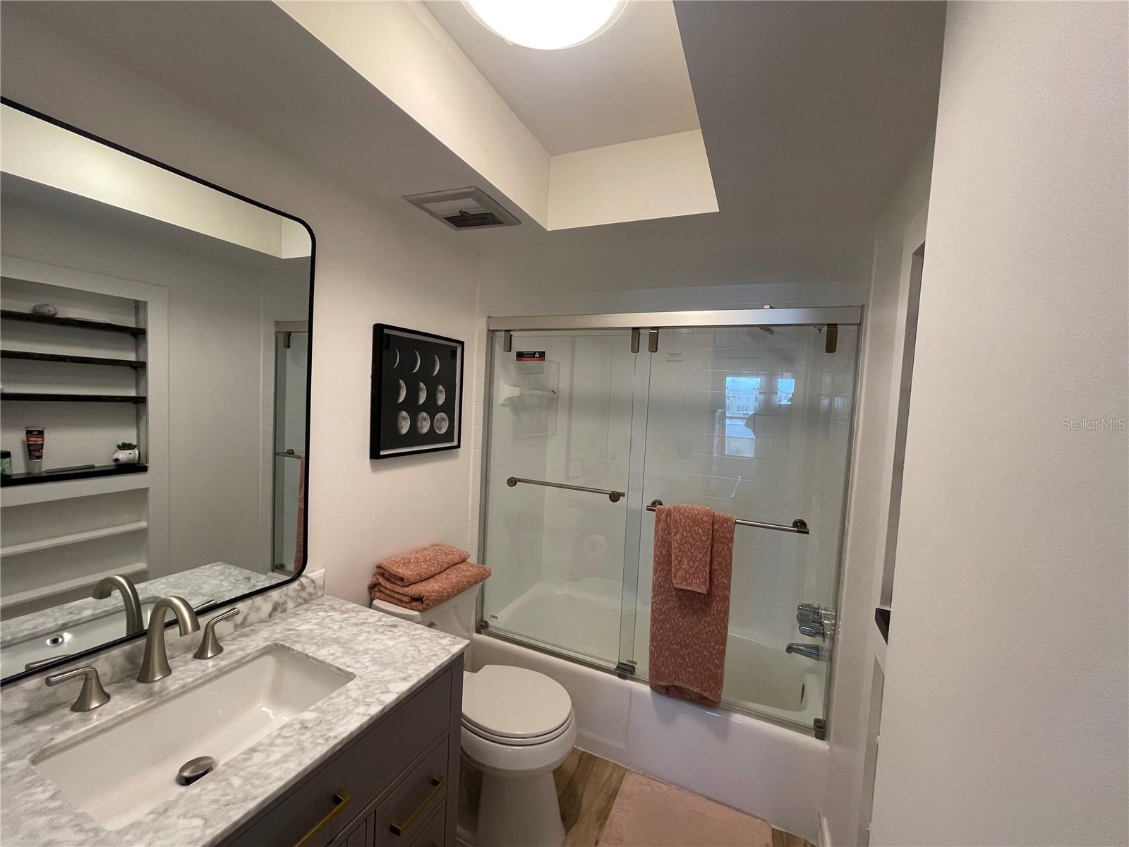 BEACH HARBOR CLUB - Residential