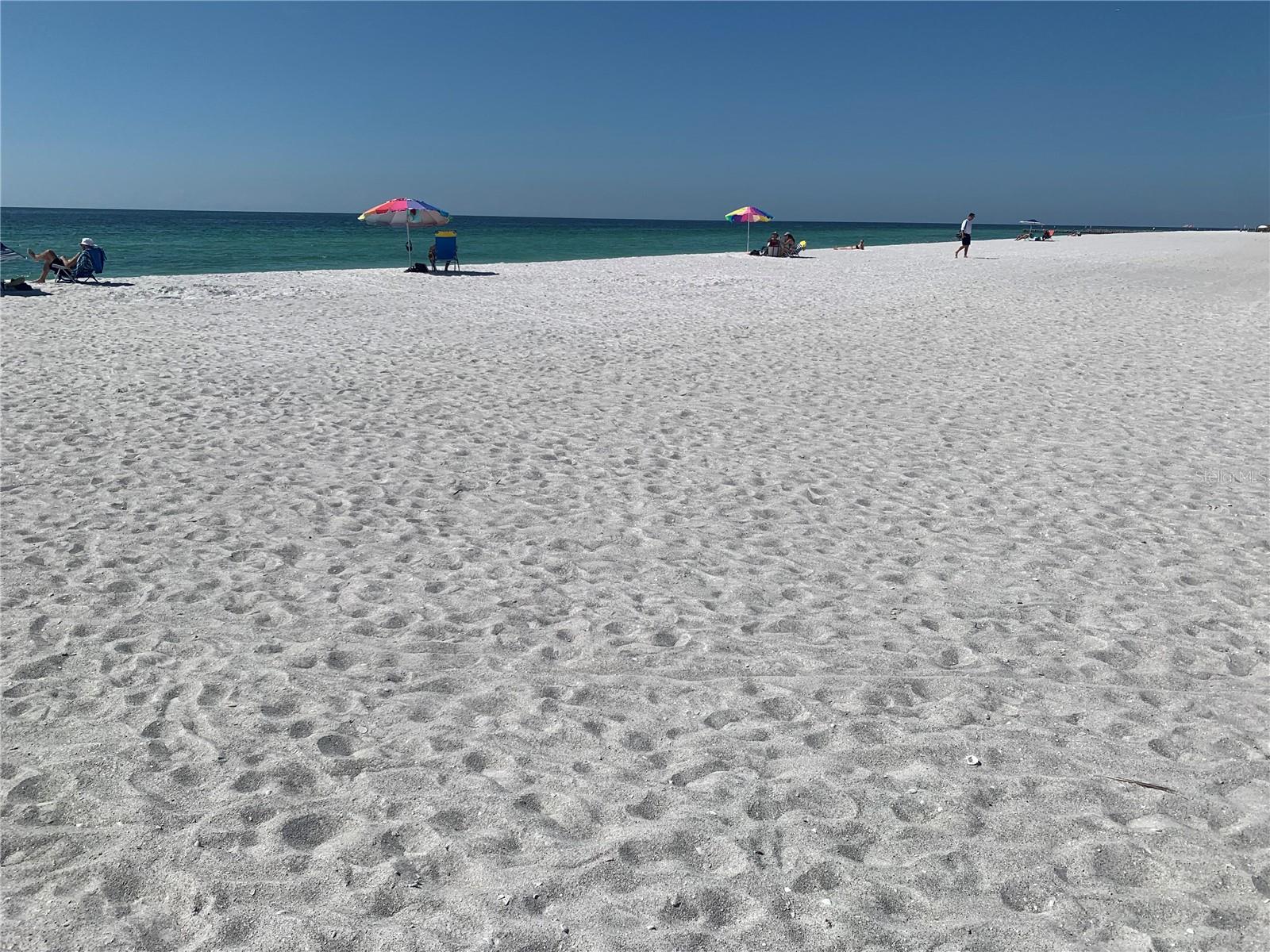 BEACH HARBOR CLUB - Residential