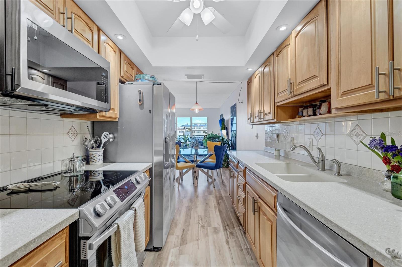 BEACH HARBOR CLUB - Residential