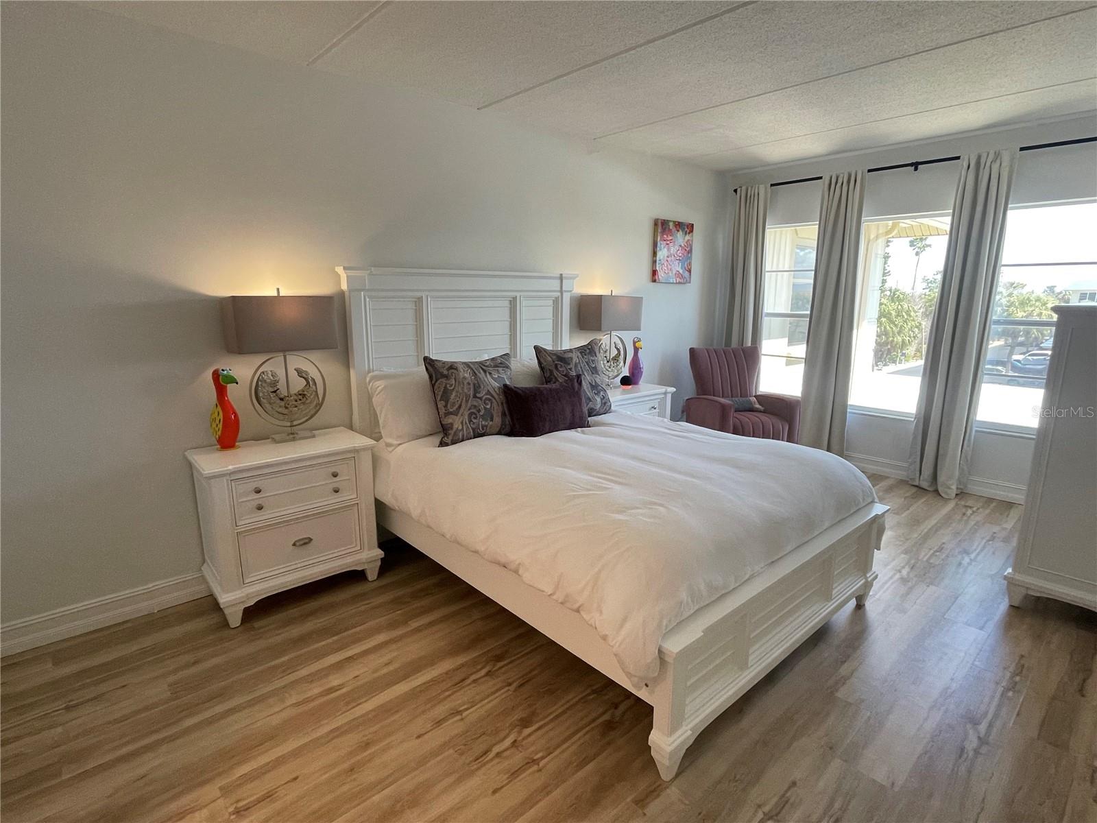 BEACH HARBOR CLUB - Residential