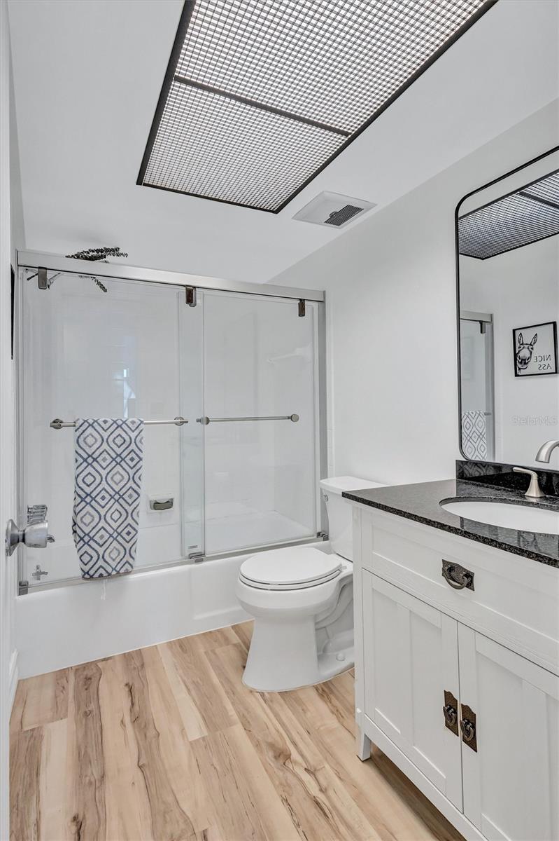 BEACH HARBOR CLUB - Residential