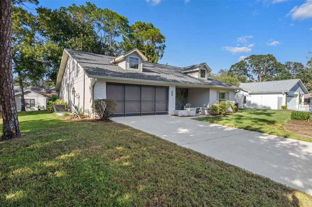 Photo of 6147 Turnburry Court, Spring Hill, FL 34606 (MLS # W7885093)