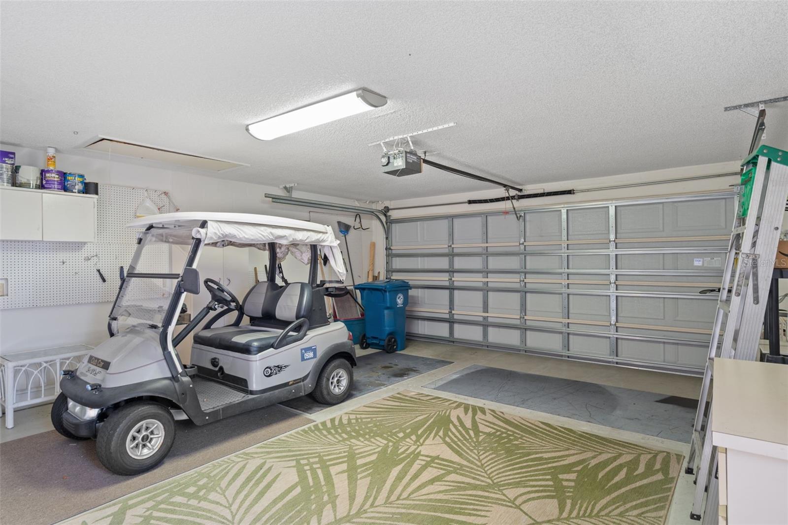 TIMBER PINES - Residential