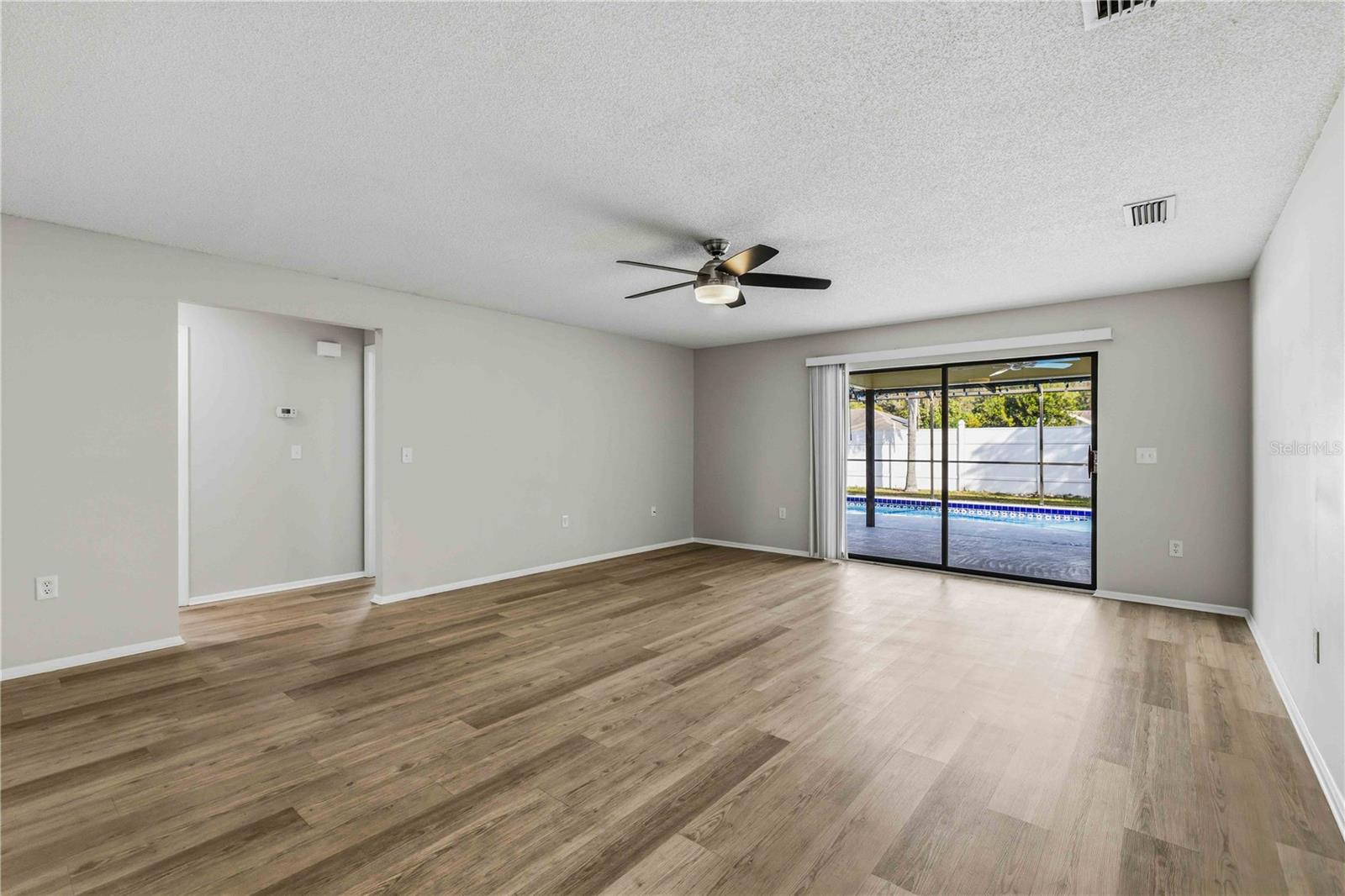 UNIVERSITY PINES SUB - Residential