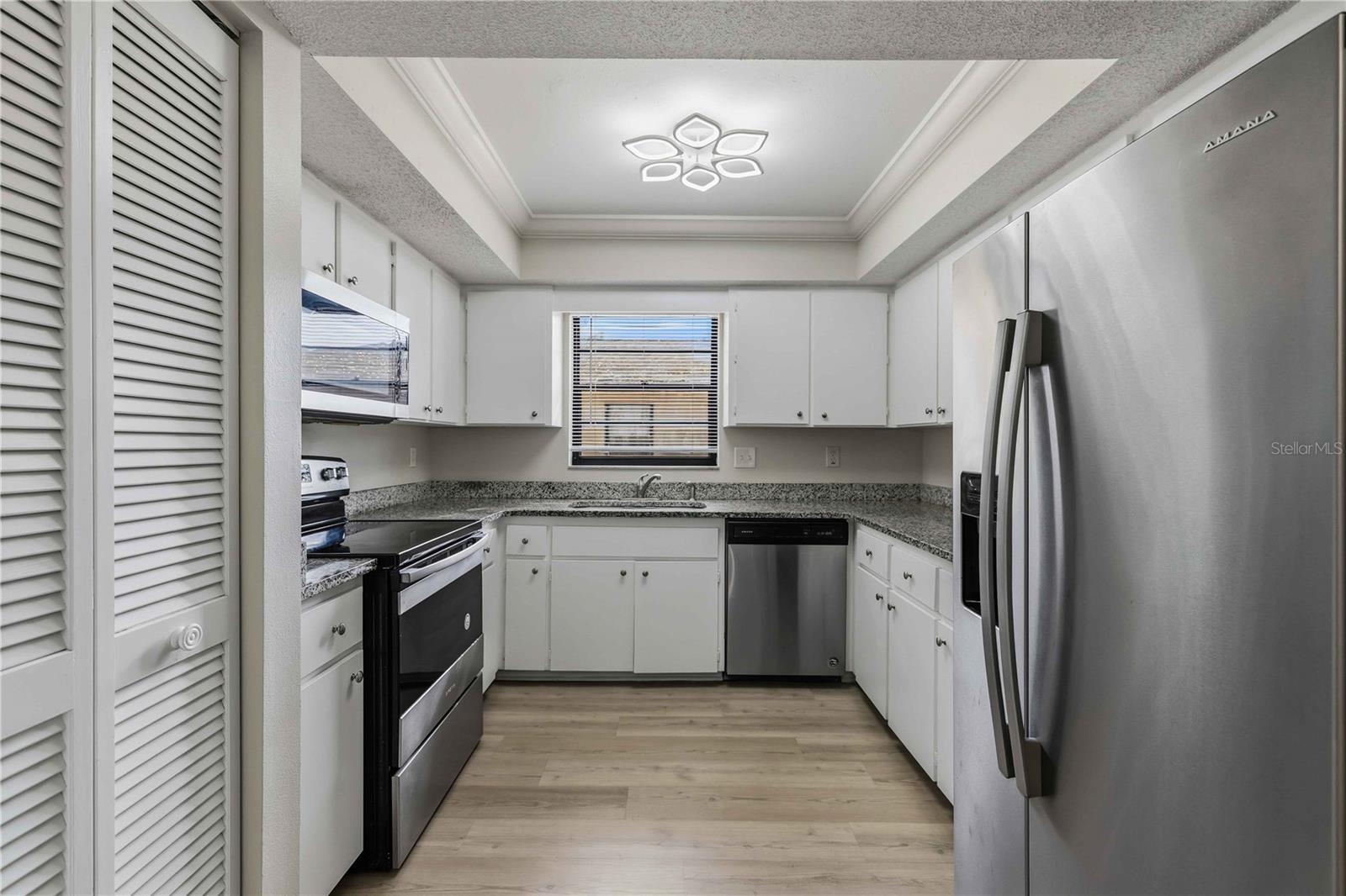 UNIVERSITY PINES SUB - Residential