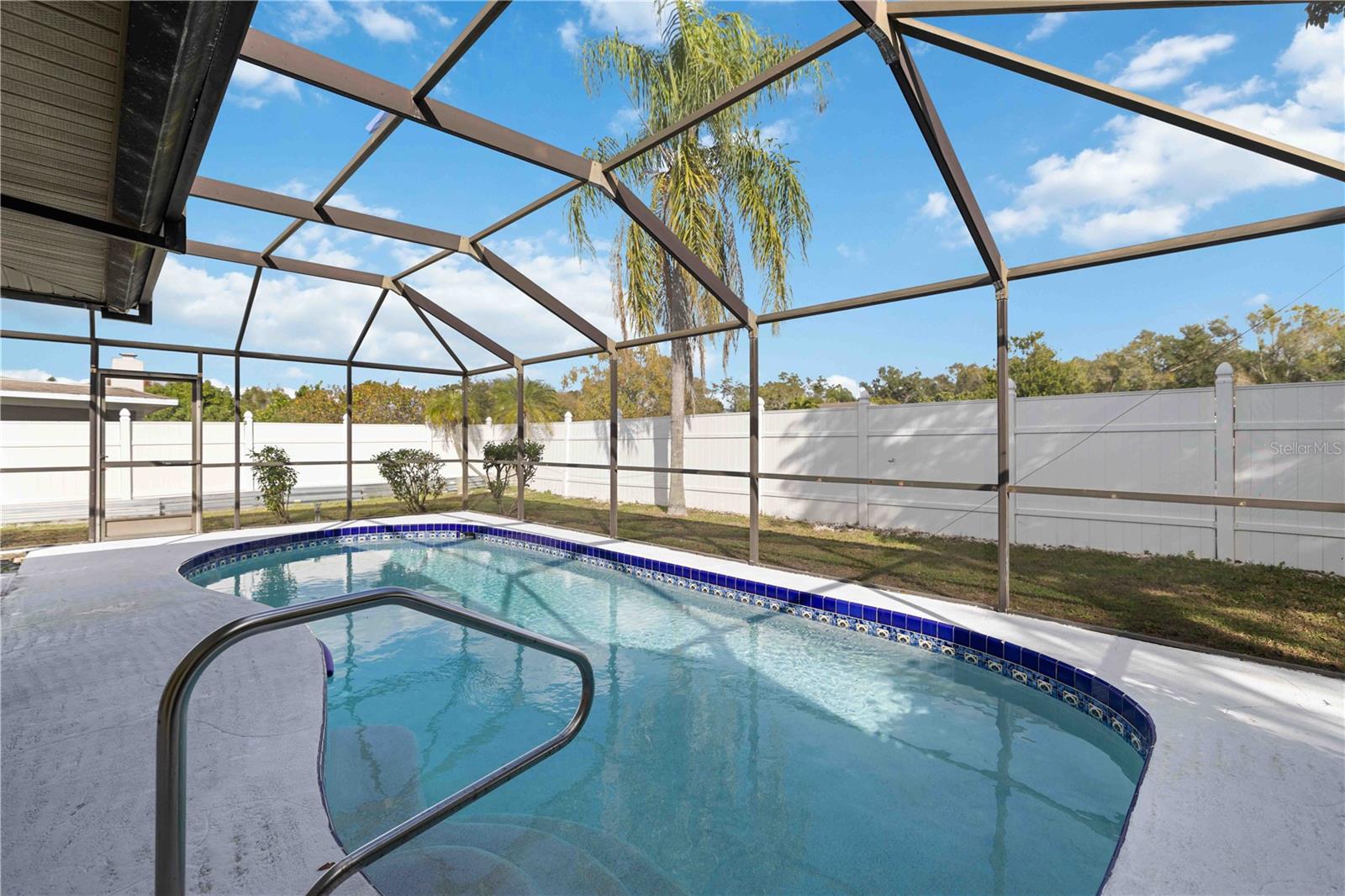 UNIVERSITY PINES SUB - Residential