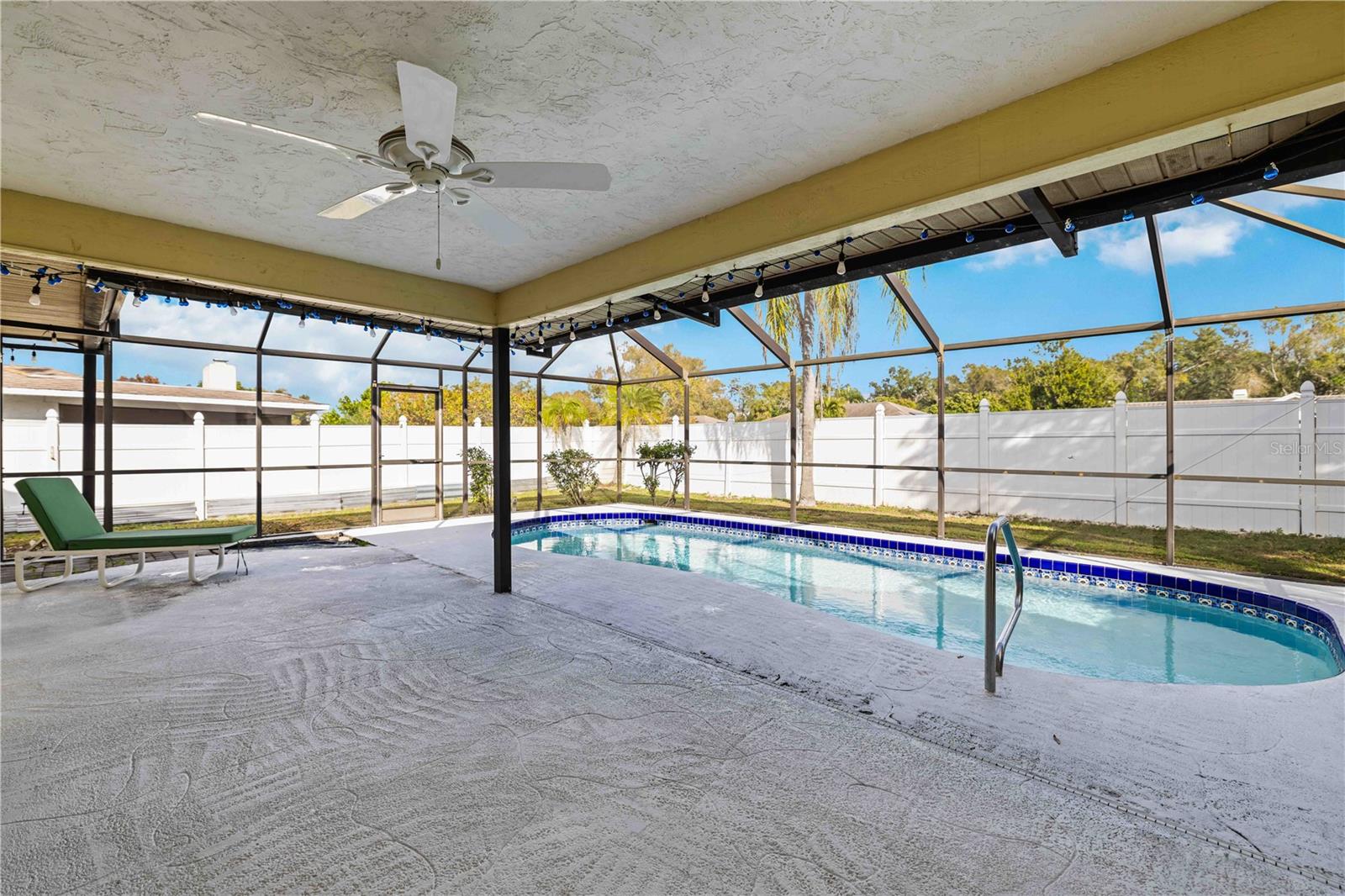 UNIVERSITY PINES SUB - Residential