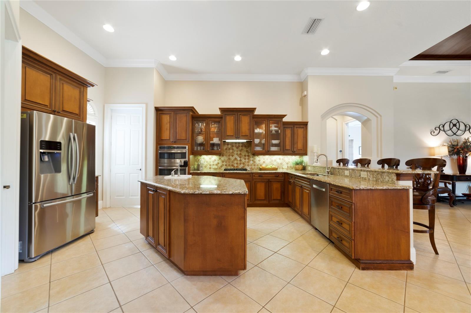 KEENES POINTE UNIT 7 - Residential