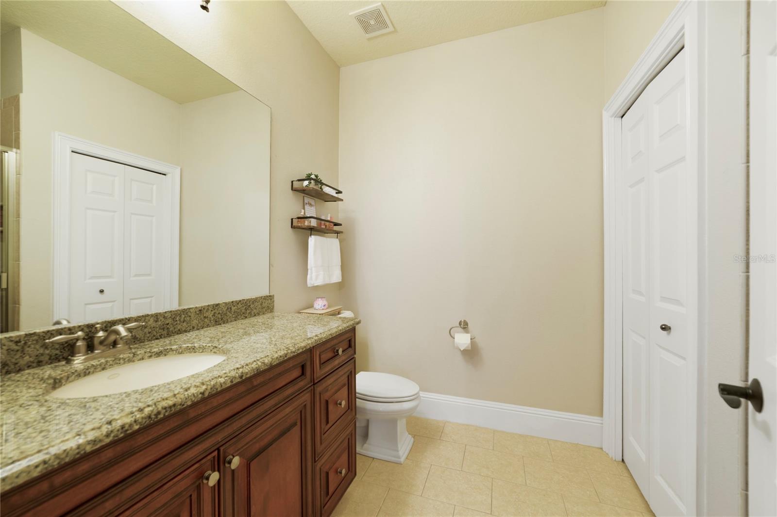 KEENES POINTE UNIT 7 - Residential