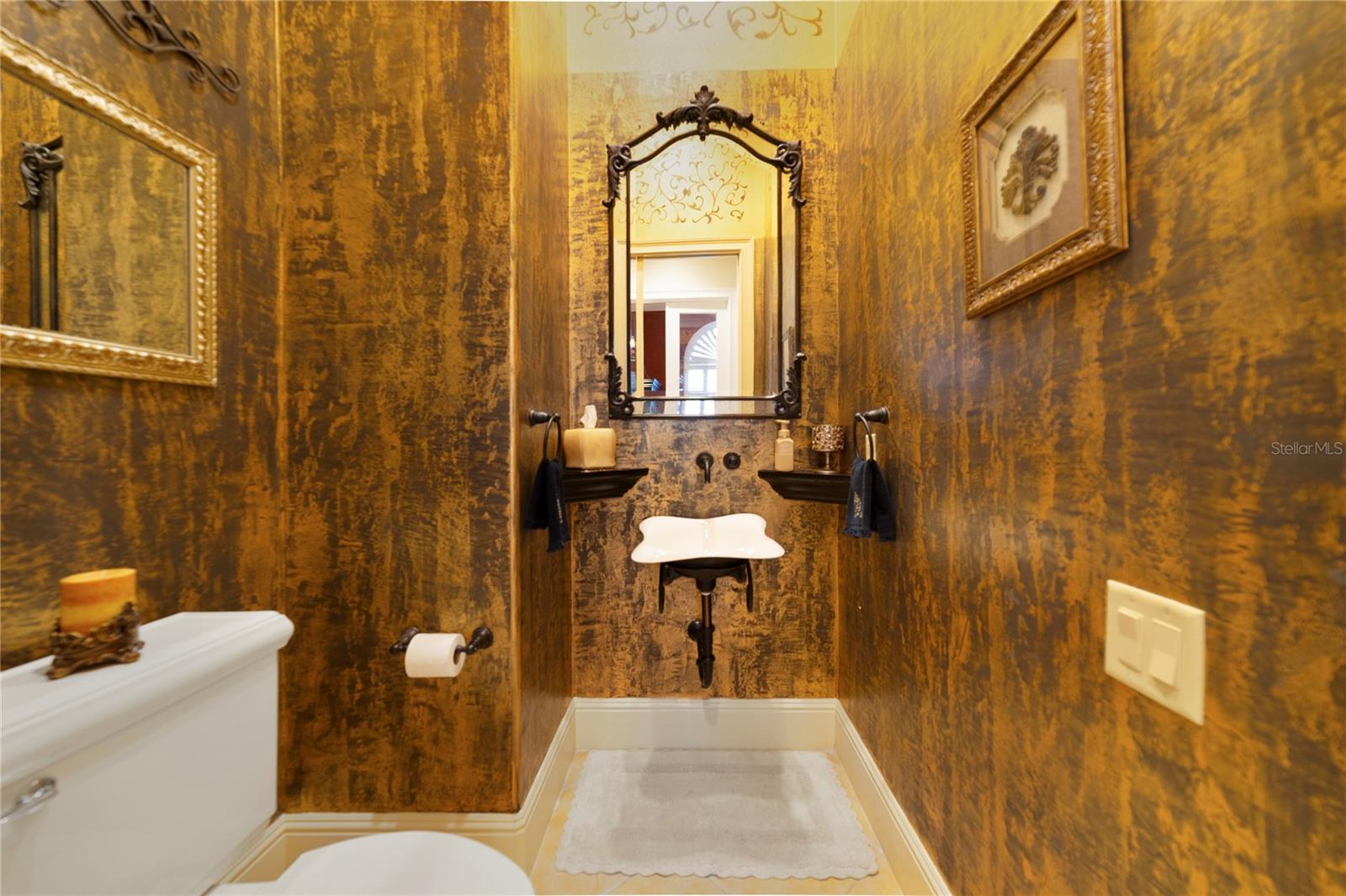 KEENES POINTE UNIT 7 - Residential