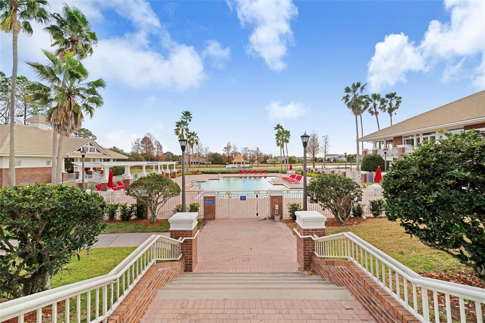 KEENES POINTE UNIT 7 - Residential