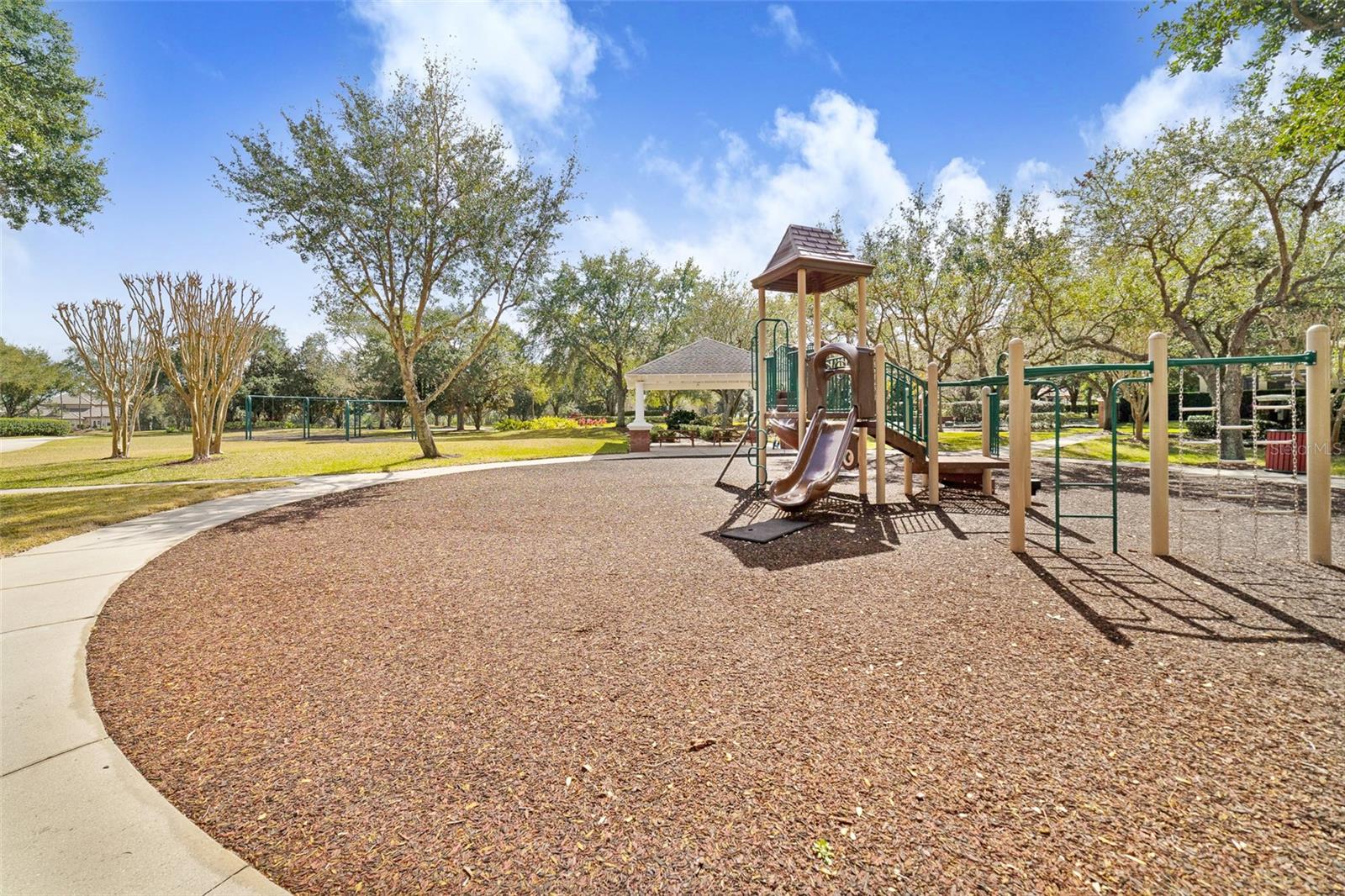 KEENES POINTE UNIT 7 - Residential