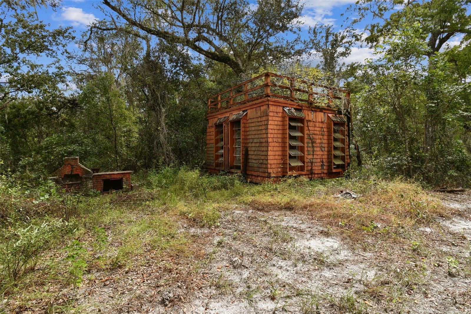 RIVER HEIGHTS ESTATE - Land