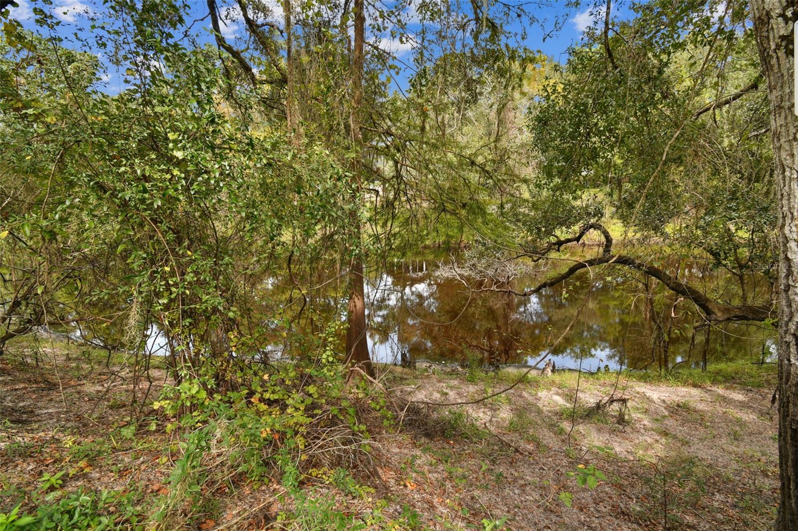 RIVER HEIGHTS ESTATE - Land