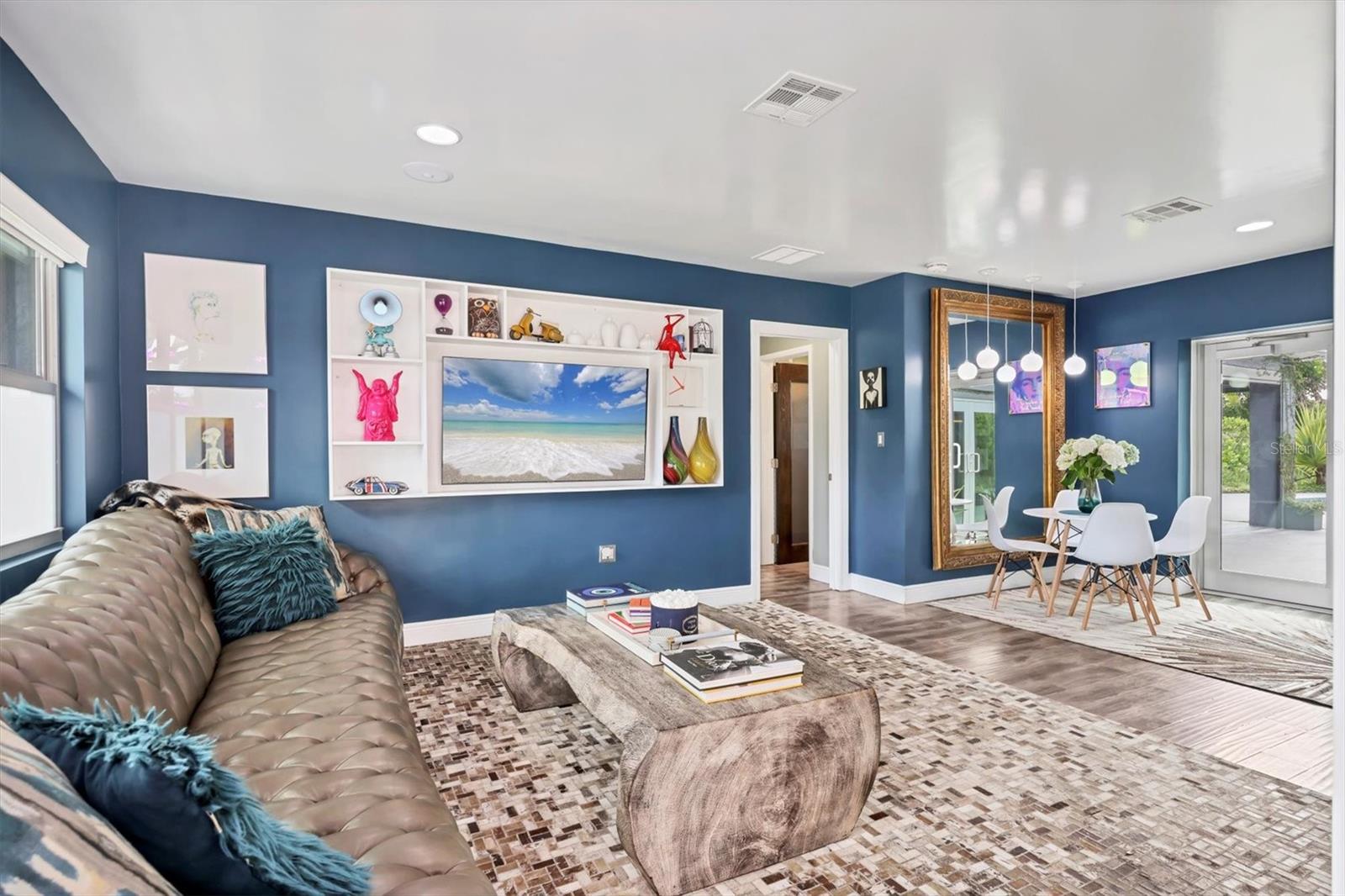 2154 BOUGAINVILLEA STREET