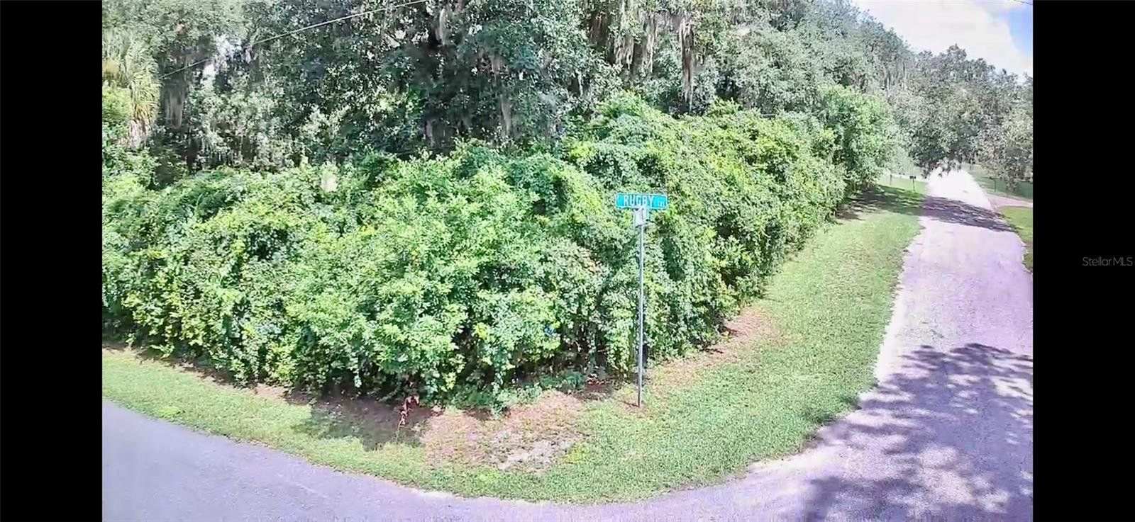 CORNISH ESTATES - Land