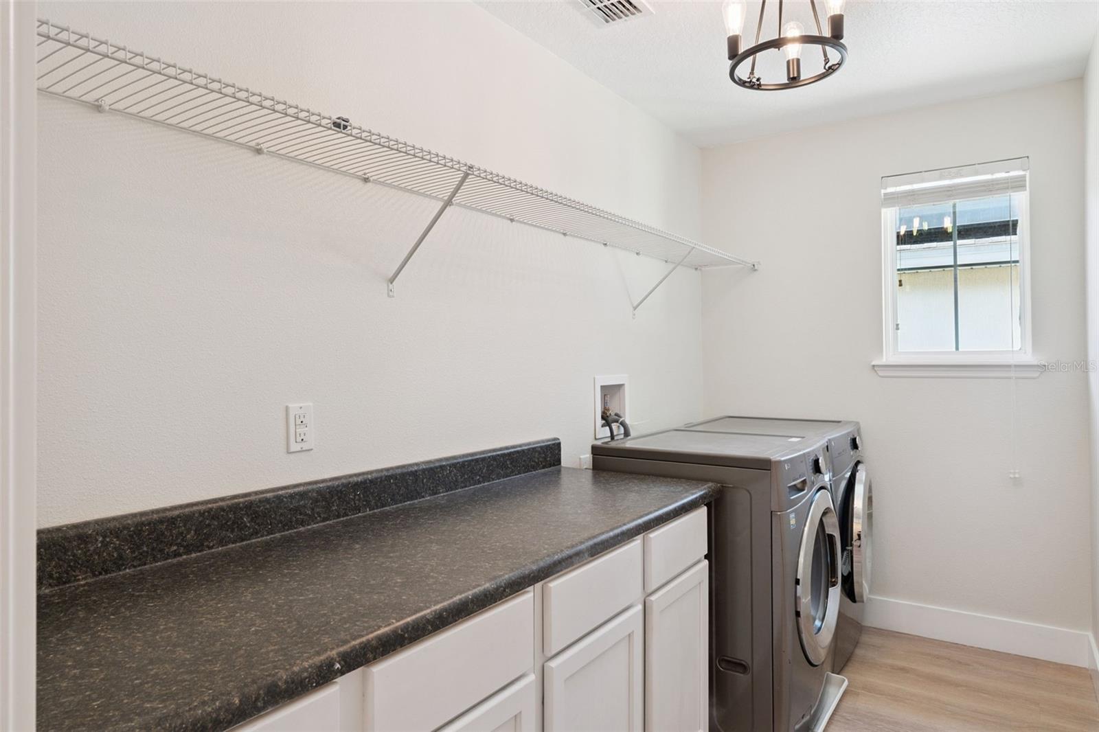 PRESTON SQUARE - Residential