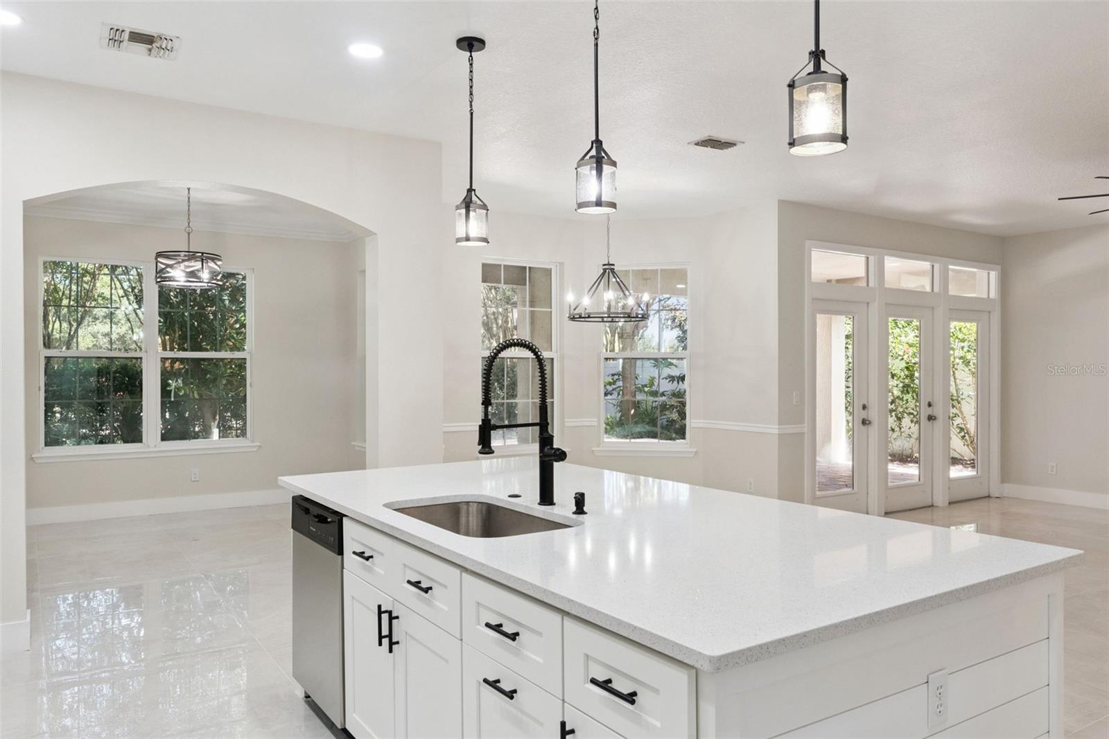 PRESTON SQUARE - Residential