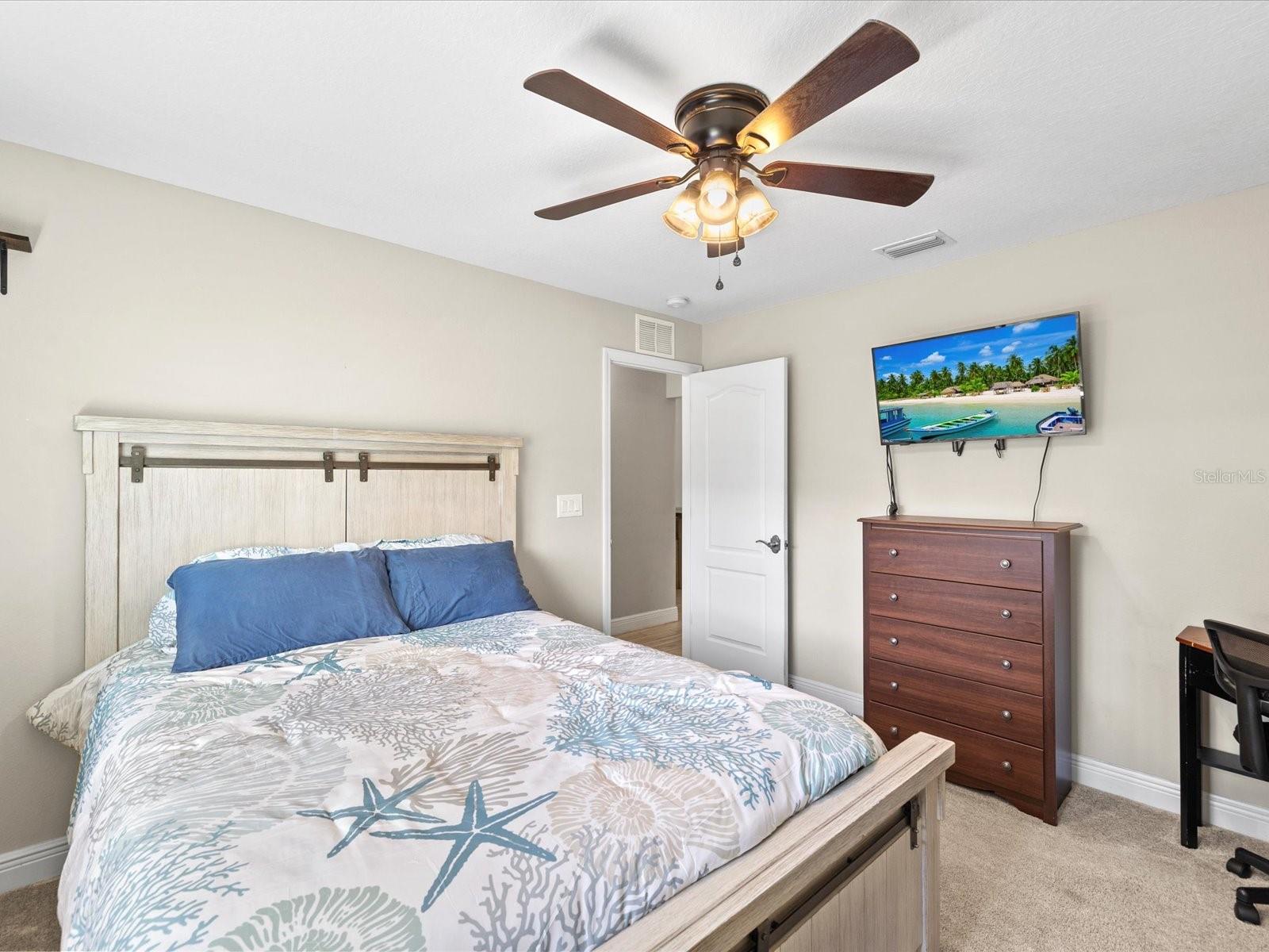 ROYAL HIGHLANDS - Residential