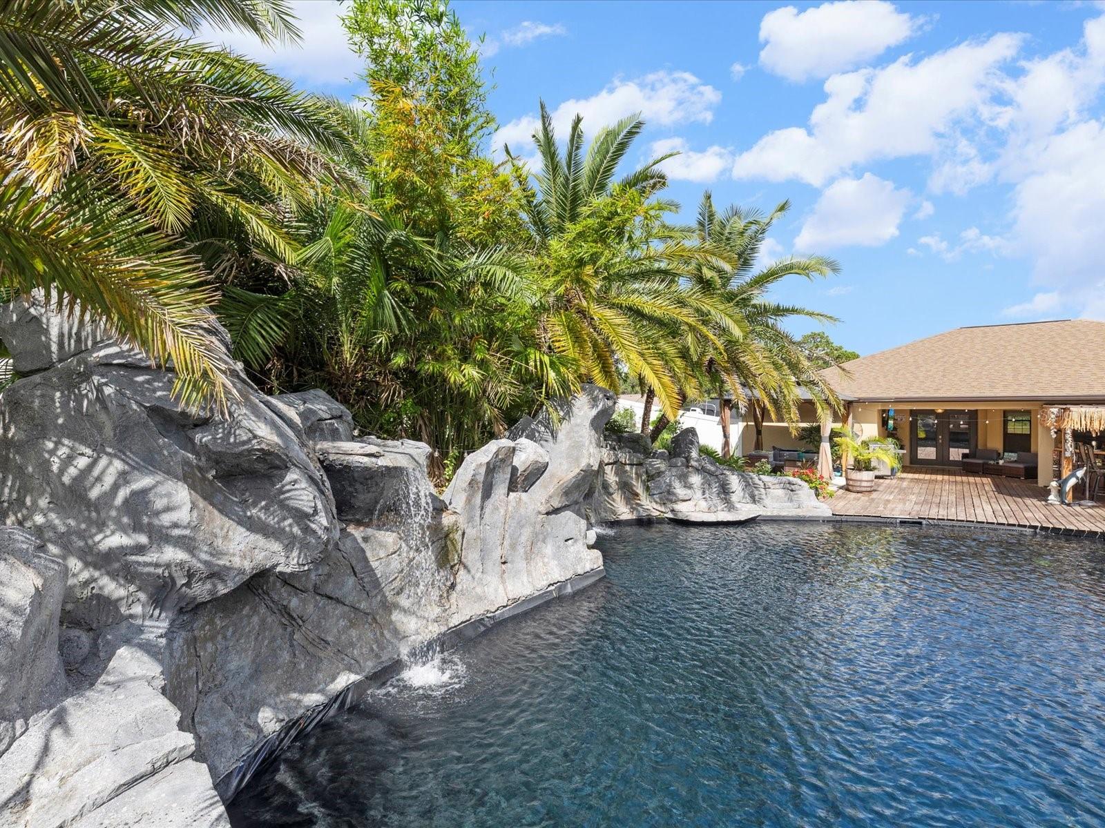 ROYAL HIGHLANDS - Residential