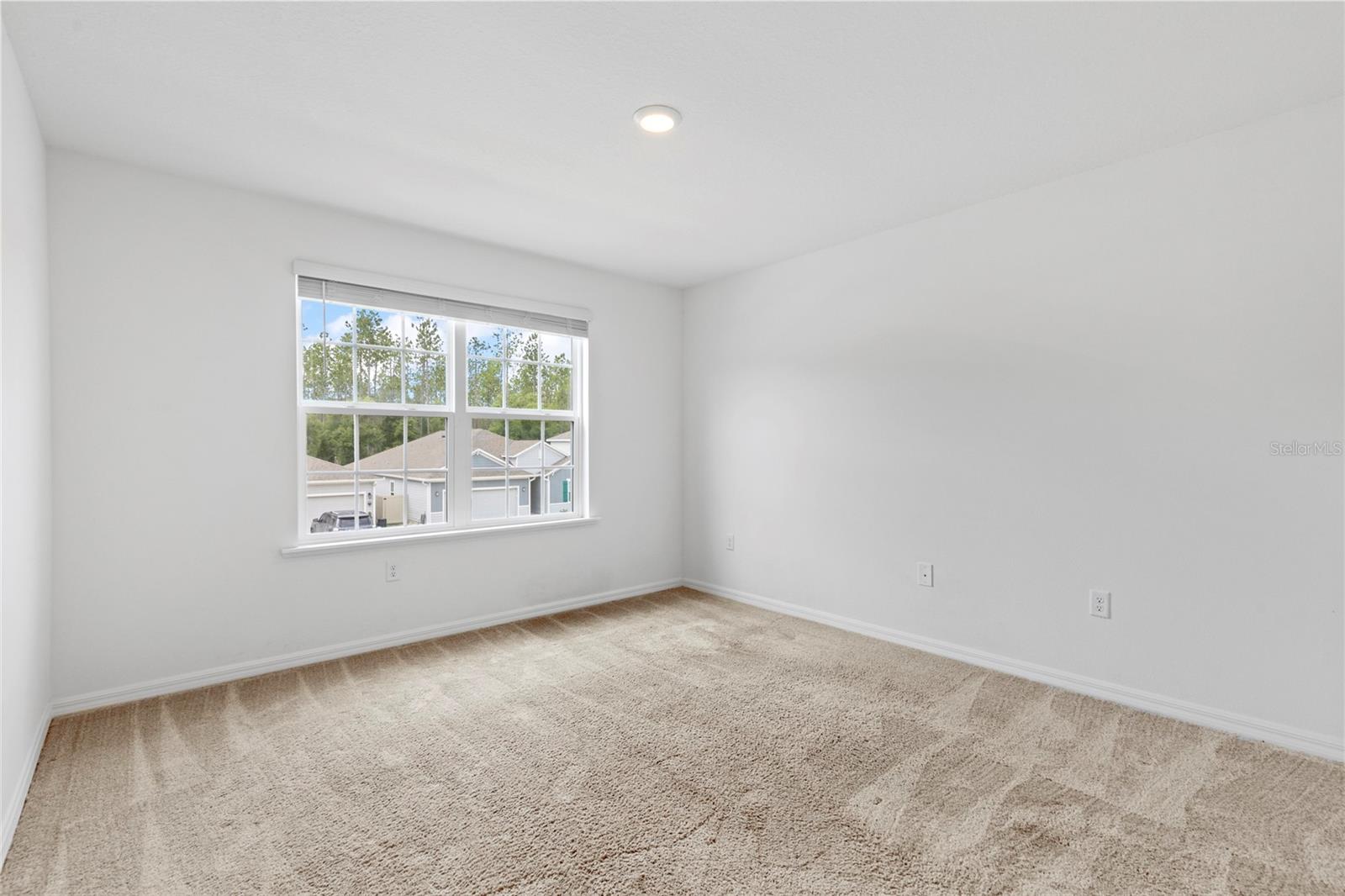 AVALON WOODS - Residential Lease