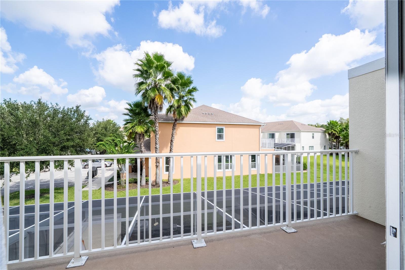 RETREAT AT SILVER CREEK SUB - Residential Lease