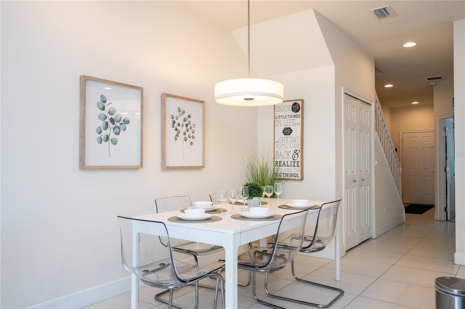 RETREAT AT SILVER CREEK SUB - Residential Lease