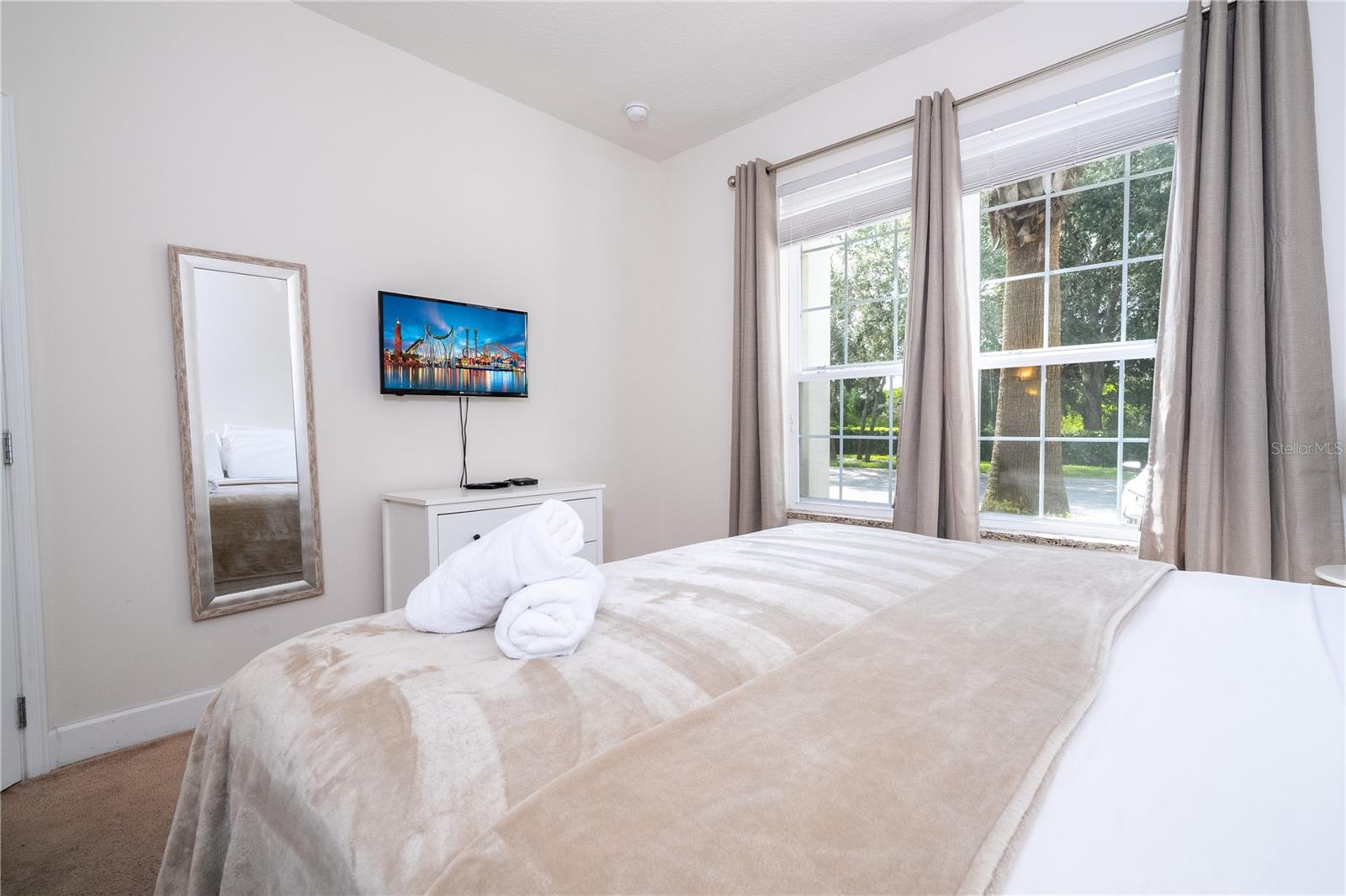 RETREAT AT SILVER CREEK SUB - Residential Lease