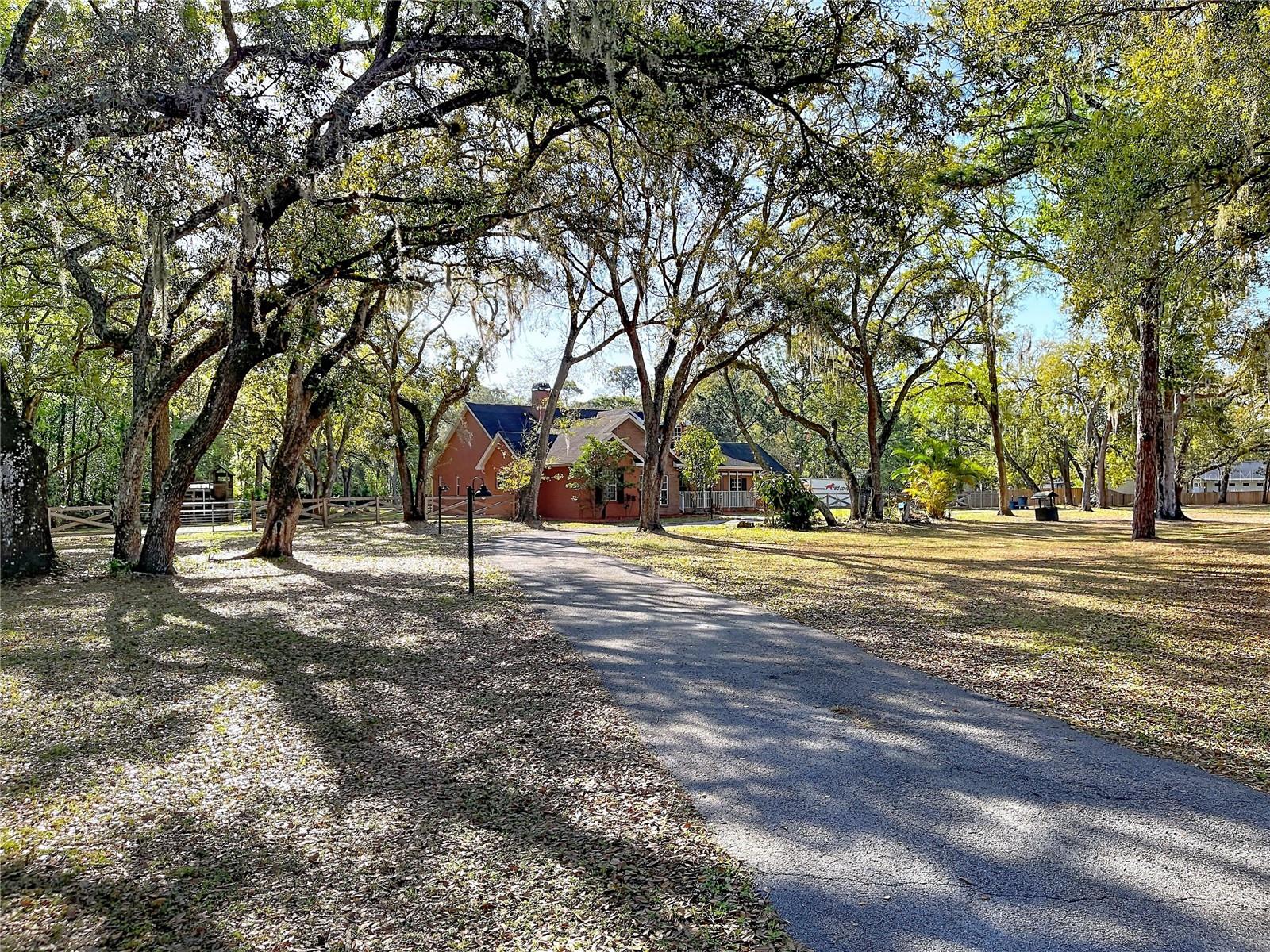 GOLDEN ACRES - Residential