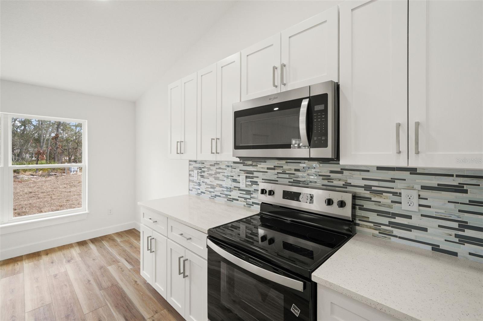 ROYAL HIGHLANDS - Residential