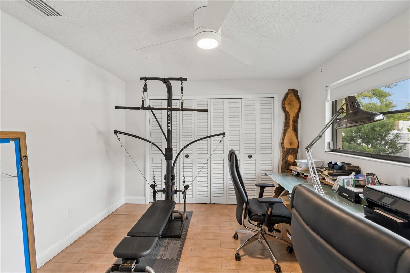 LAKE ELLEN - Residential