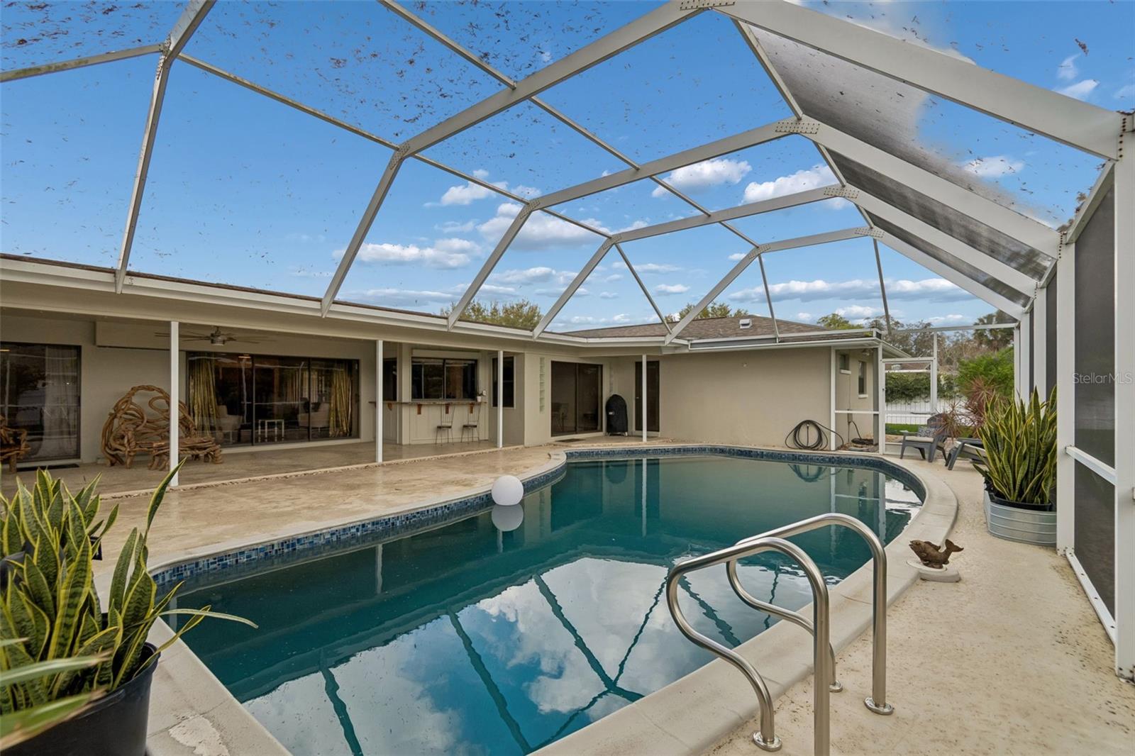 LAKE ELLEN - Residential