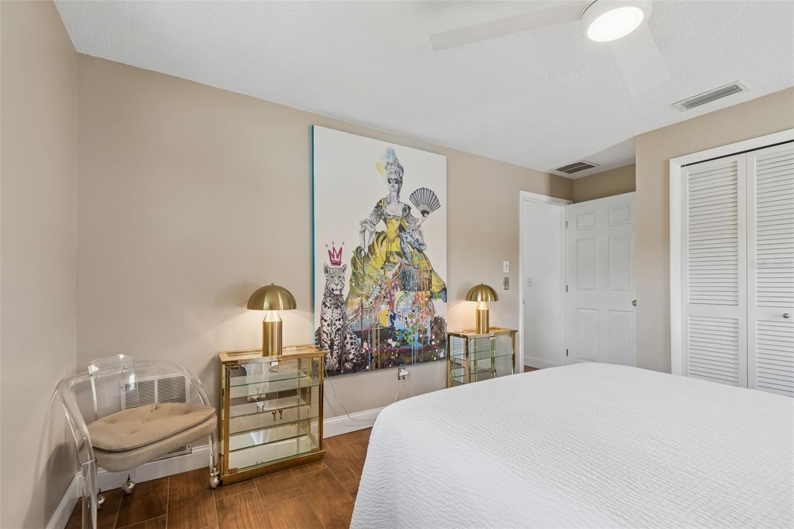 LAKE ELLEN - Residential