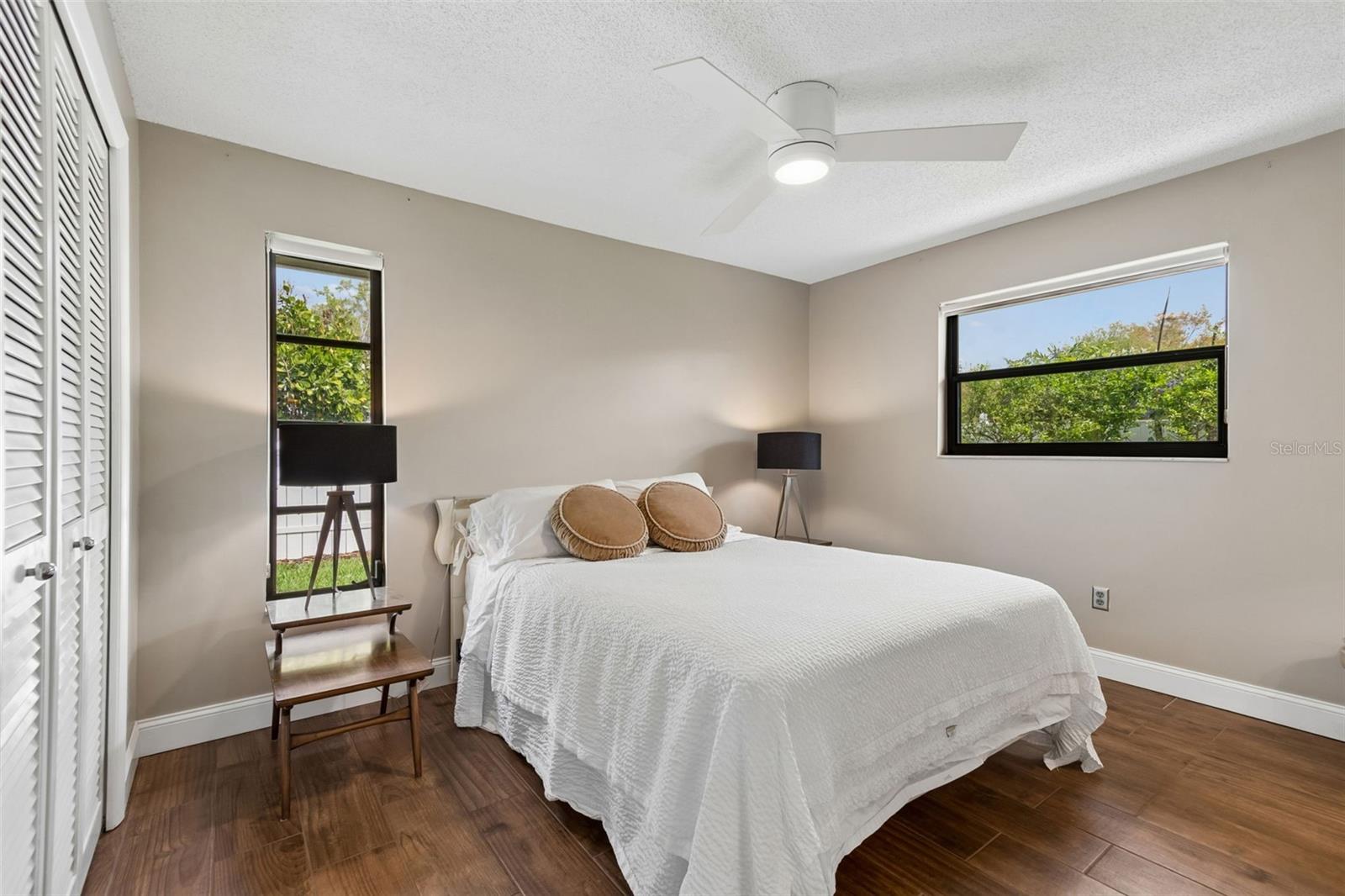 LAKE ELLEN - Residential