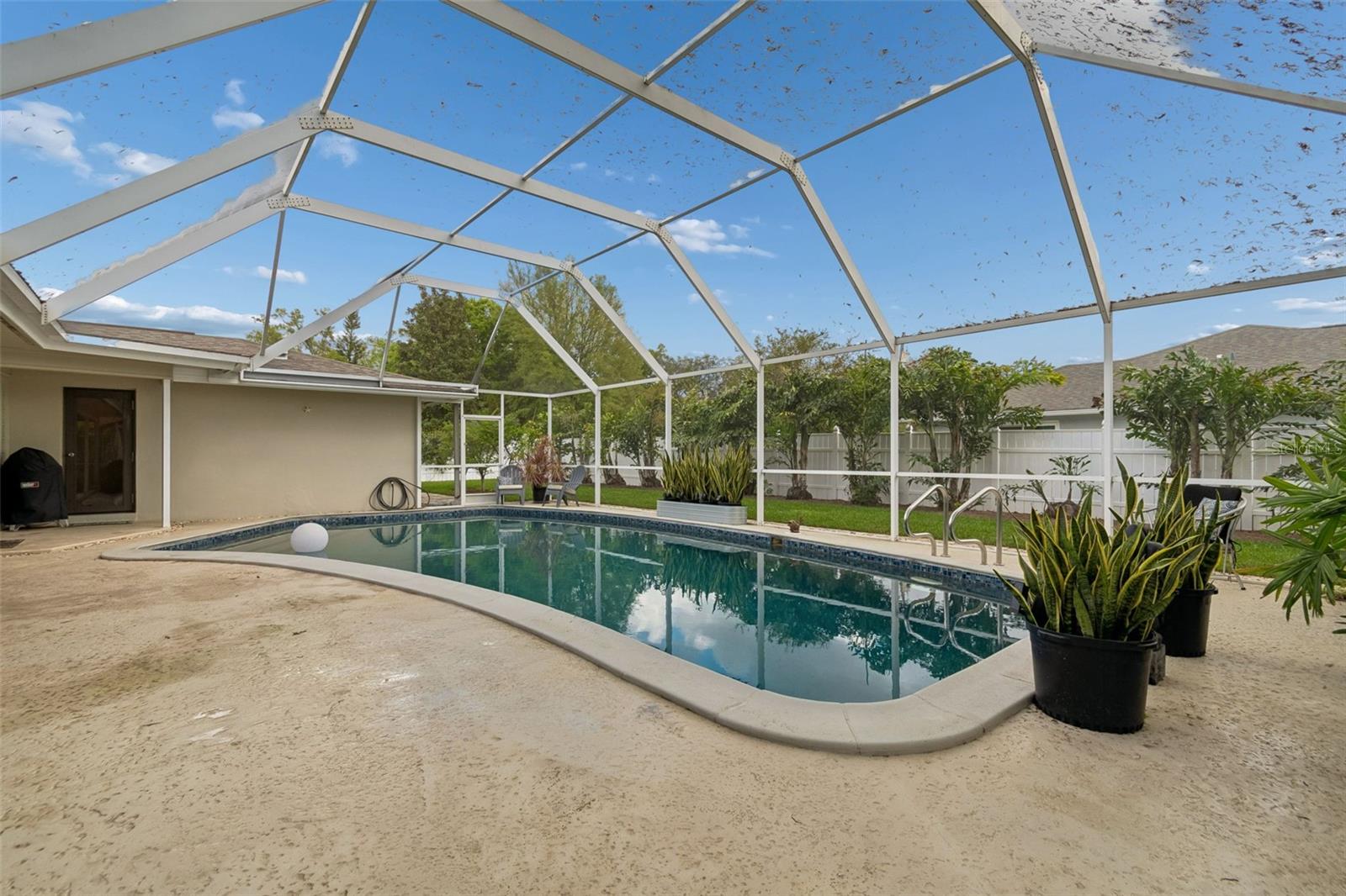 LAKE ELLEN - Residential