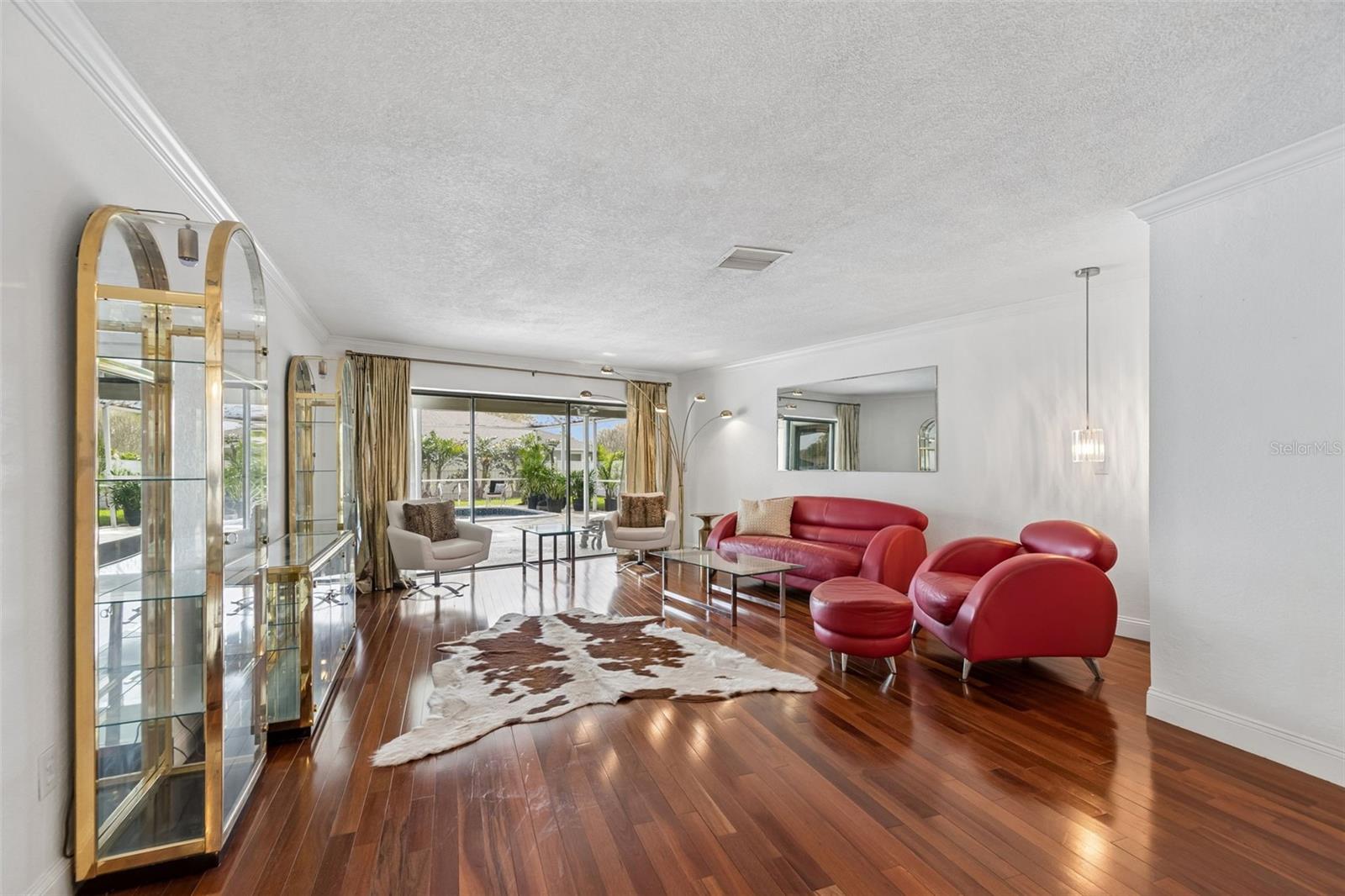 LAKE ELLEN - Residential