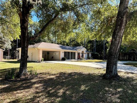 A home in DUNNELLON