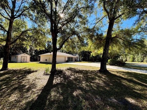 A home in DUNNELLON