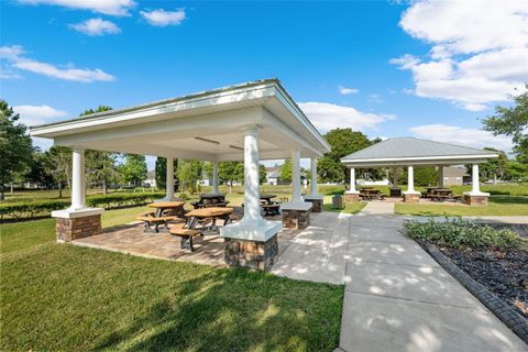 A home in WESLEY CHAPEL