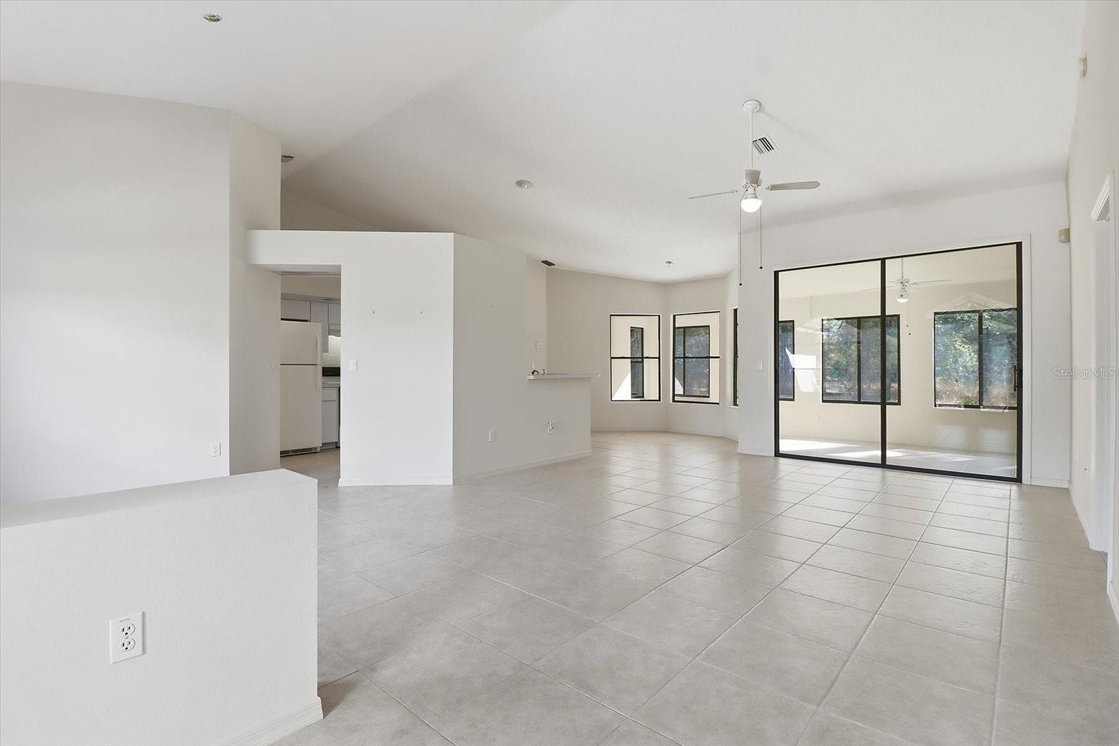 1724 E MCKINLEY STREET