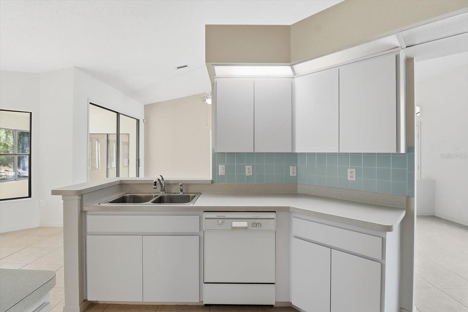 CITRUS HILLS - Residential