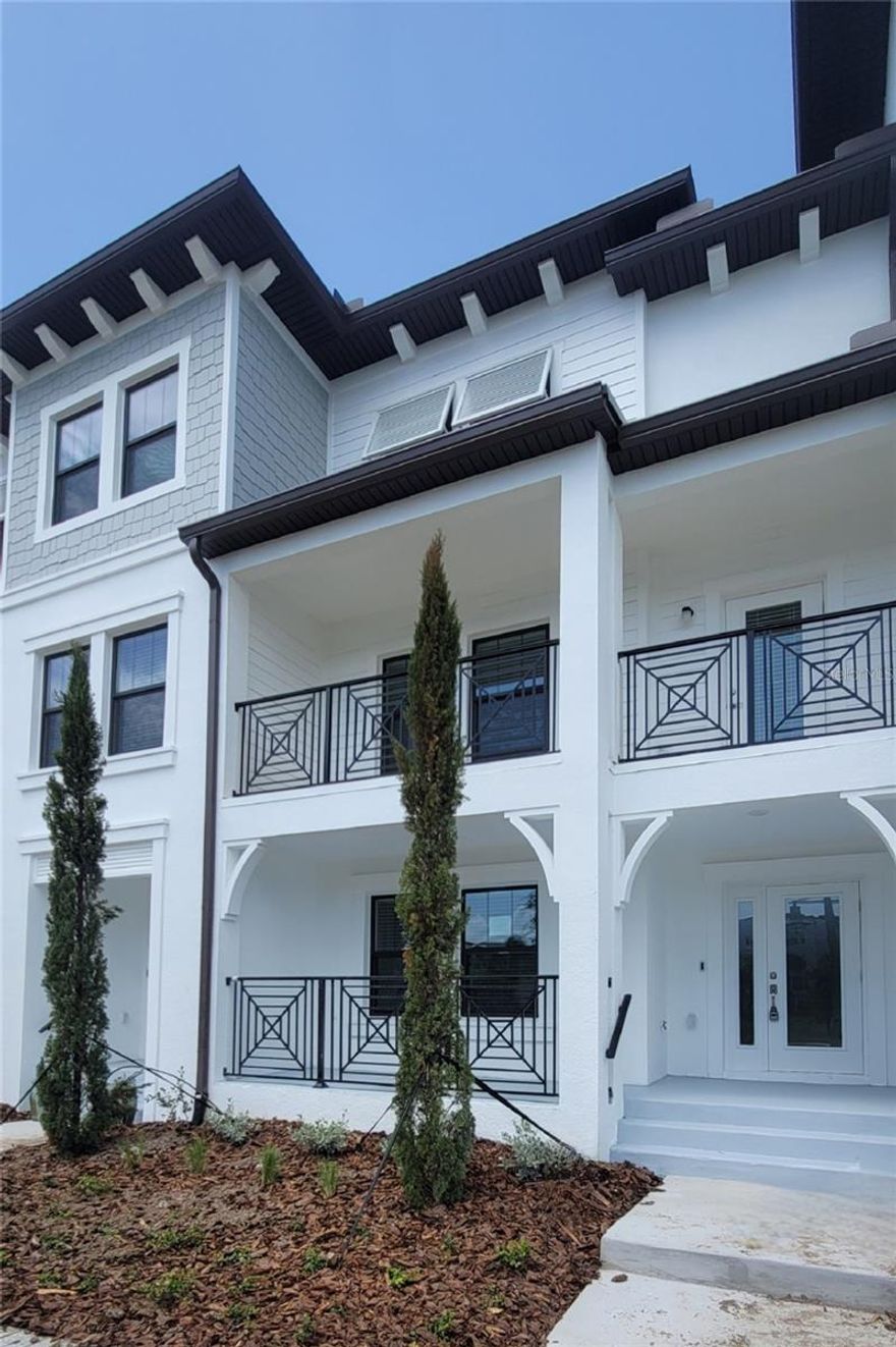 This 3 story, 2.5 bath townhome is located in the new and desirable Marina District in South Tampa. As you enter the ground floor from your 2 car garage, there is a full bath and bedroom. On the 2nd floor there is a gorgeous and open living room, kitchen and dining space. There is also a half bath and large balcony. From the balcony, you can see the pond and fountain across the street. As you enter the third level you will see a nice loft area with laundry room and two master suites both with private baths and walk in closets.