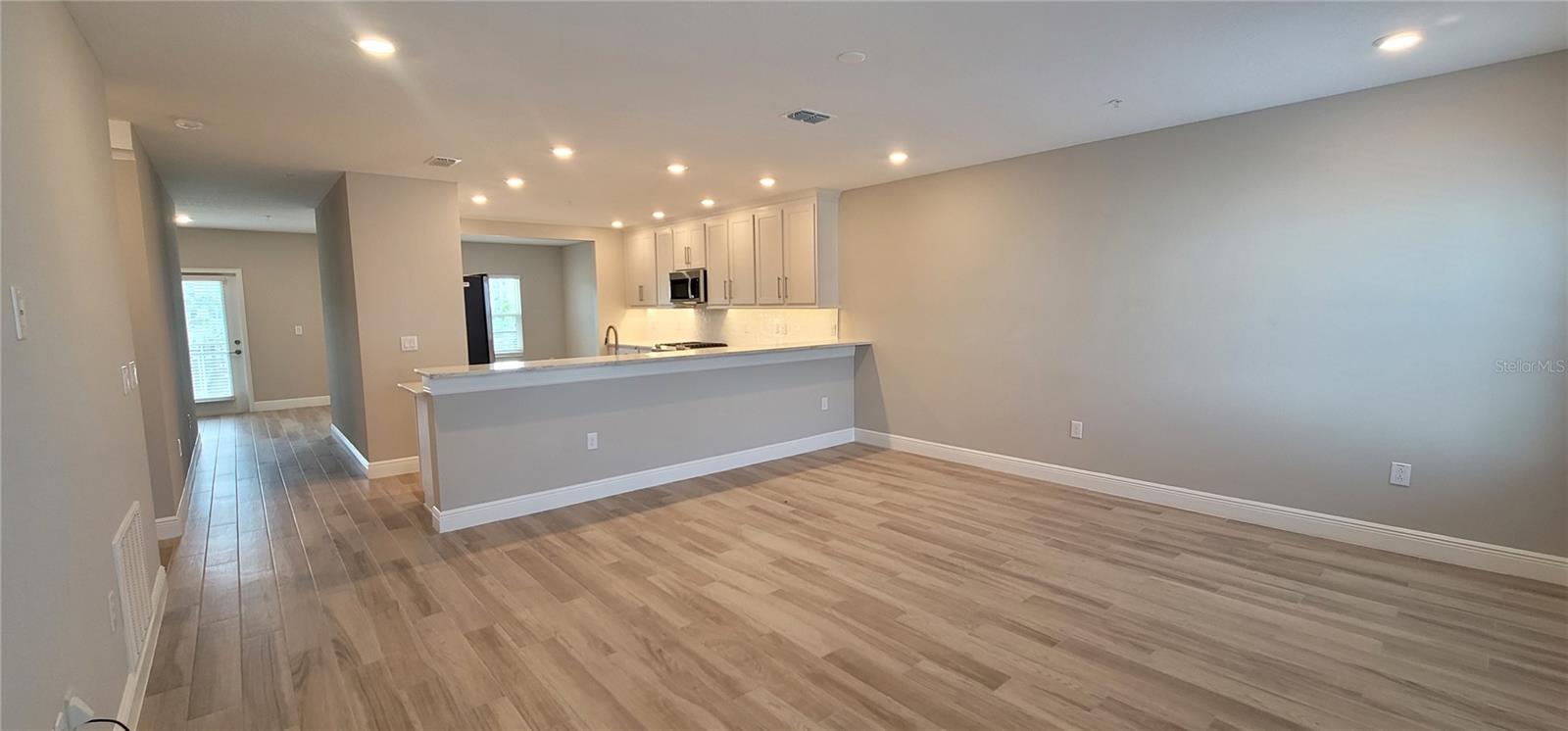 INLET SHORE TWNHMS PH 2A & 2B - Residential Lease