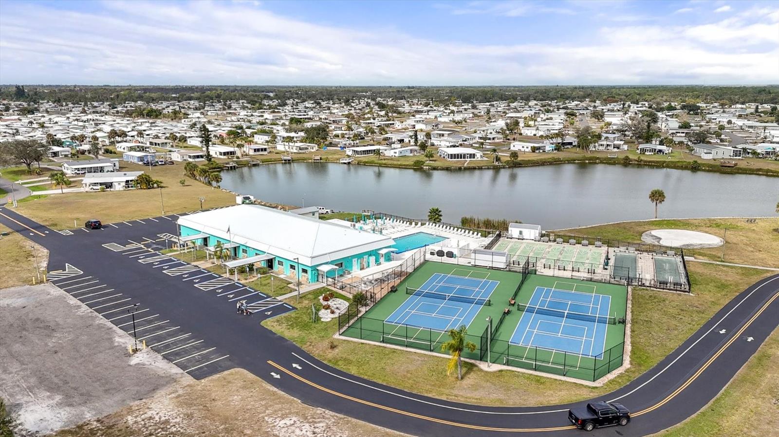 HOL MOB ESTATES 3RD ADD - Residential