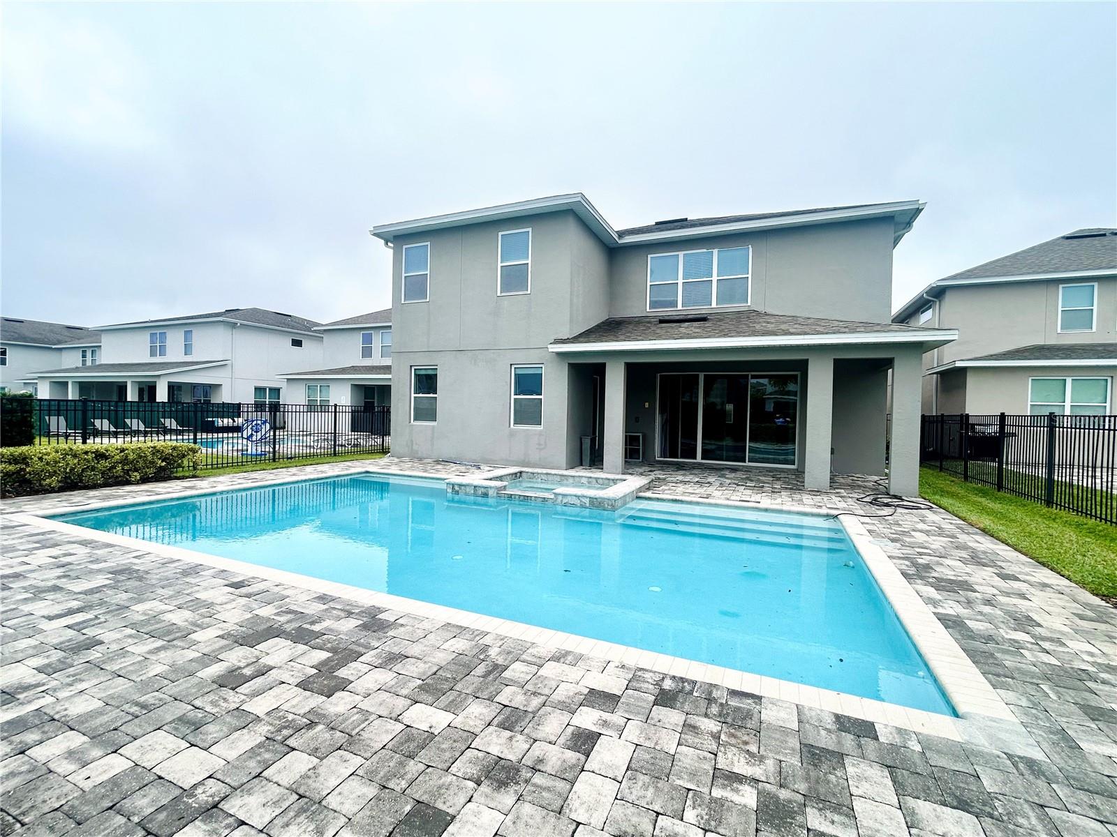 REUNION WEST PH 4 - Residential Lease