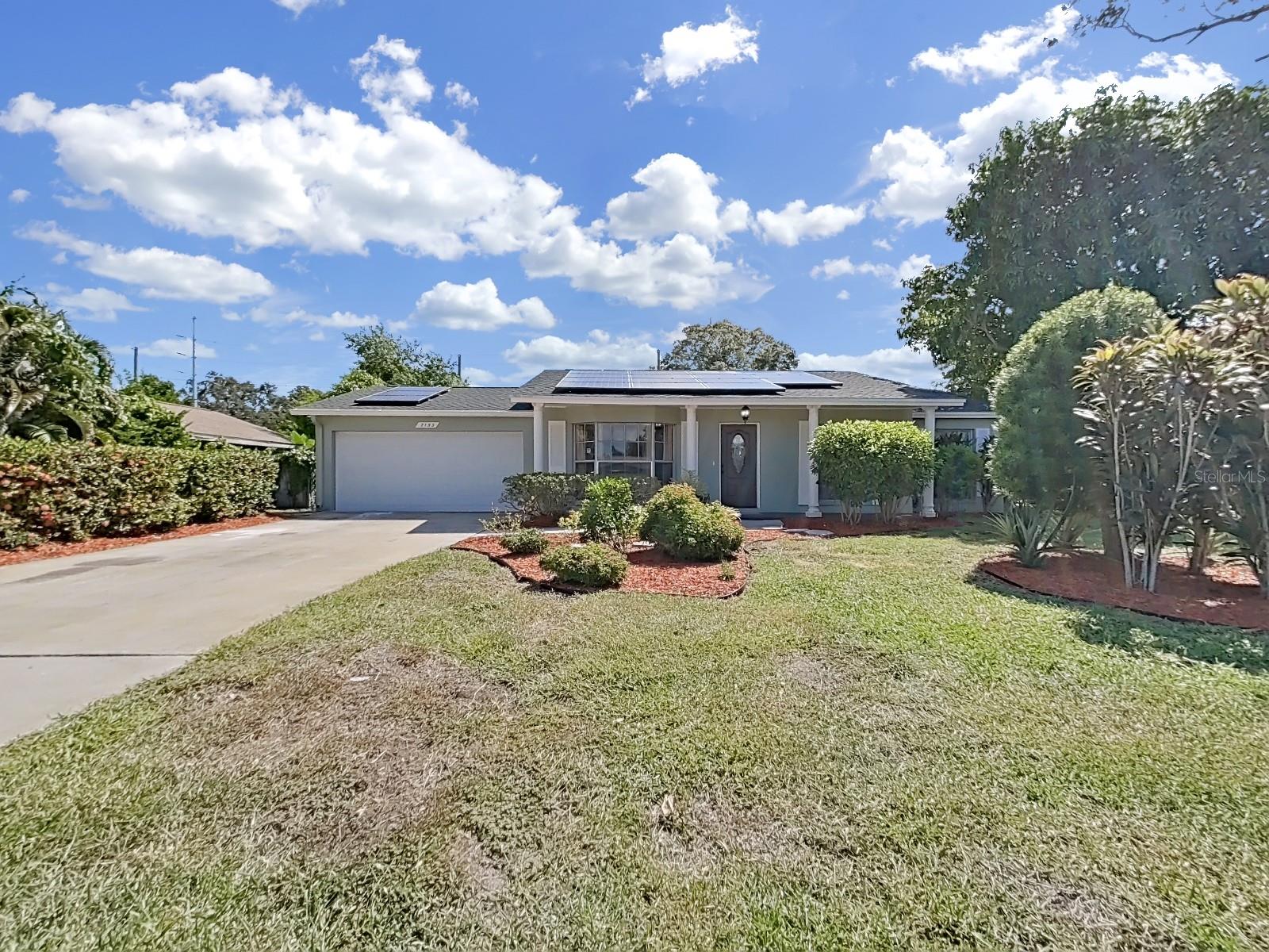 CROSS BAYOU PARK 1ST ADD - Residential Lease